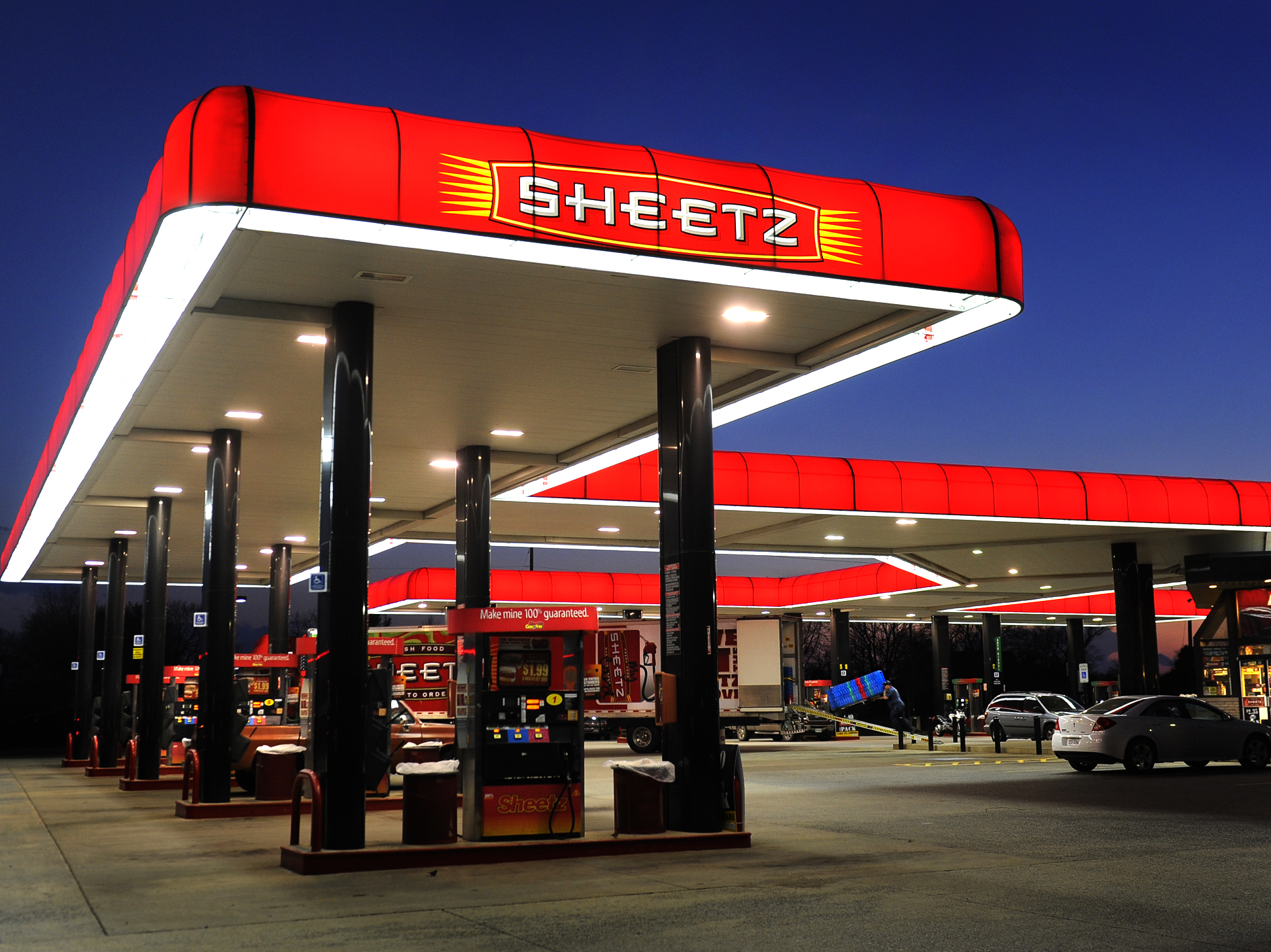 Sheetz Convenience Store Chain Gives Workers 3 Hourly Raise