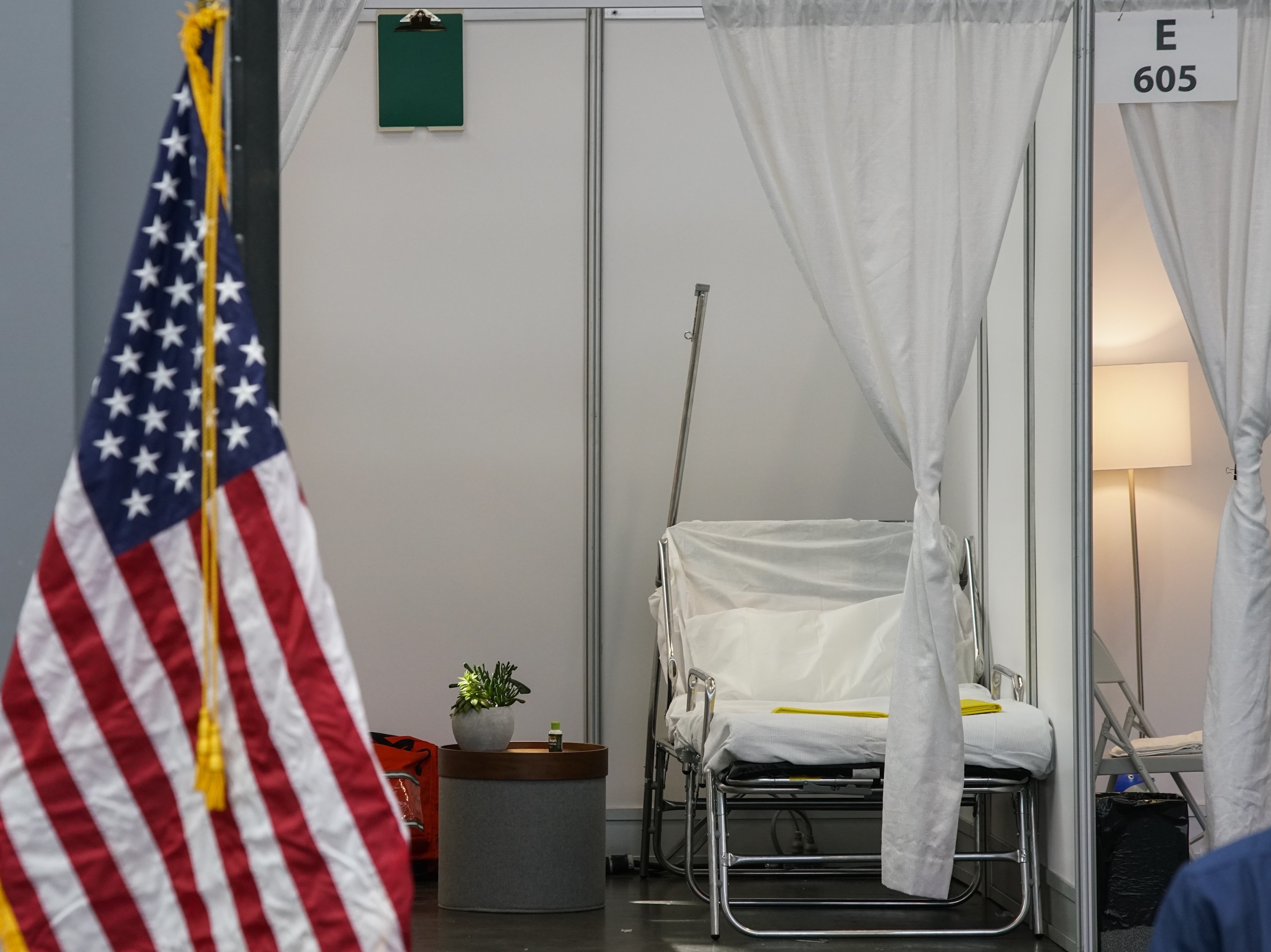 An improvised hospital room at the Jacob K. Javits Convention Center, which is being turned into a hospital to help fight coronavirus cases in New York City. (Getty Images)