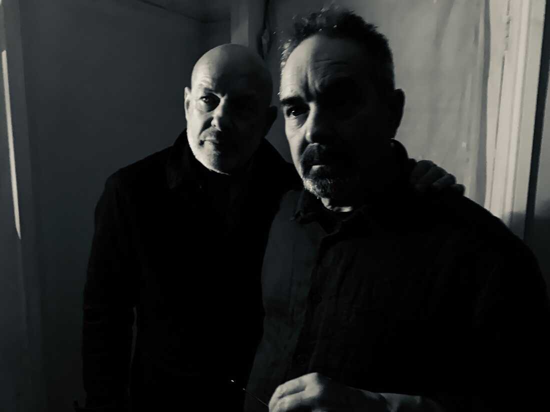 Review Roger And Brian Eno's 'Mixing Colors' Offers Sanctuary In