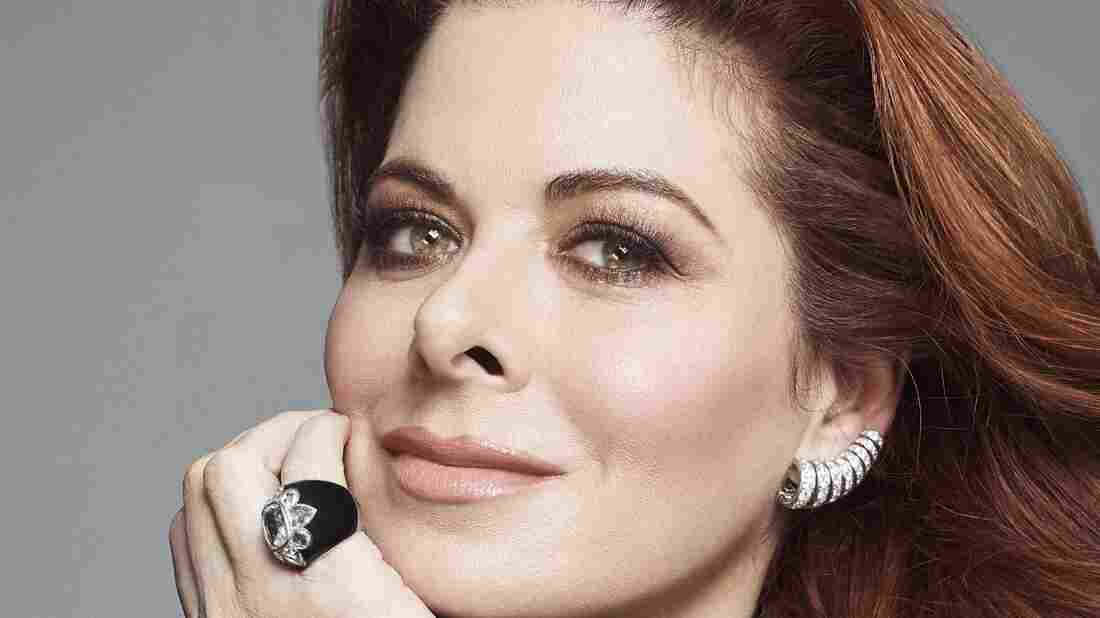 Debra Messing joins Ask Me Another.