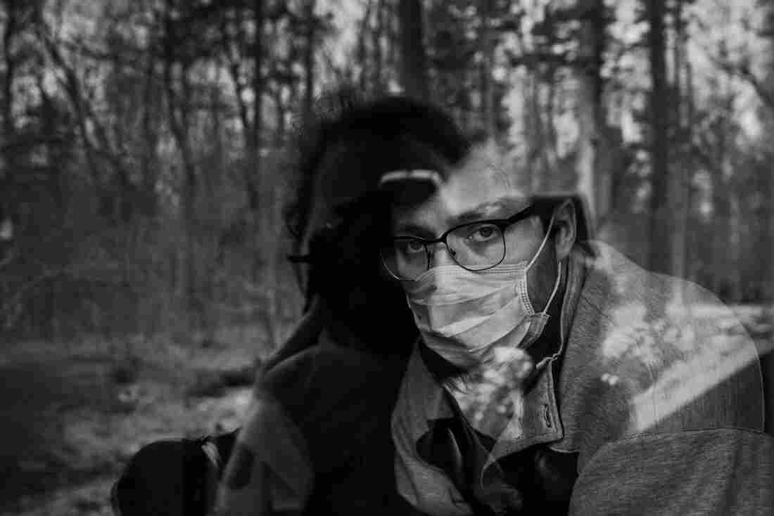Kasia: Pete had just got his test results: positive for COVID-19. At the clinic, he was given just one mask. He was so scared of infecting me and his parents, that he insisted on wearing it to talk, even though we were separated by a window.