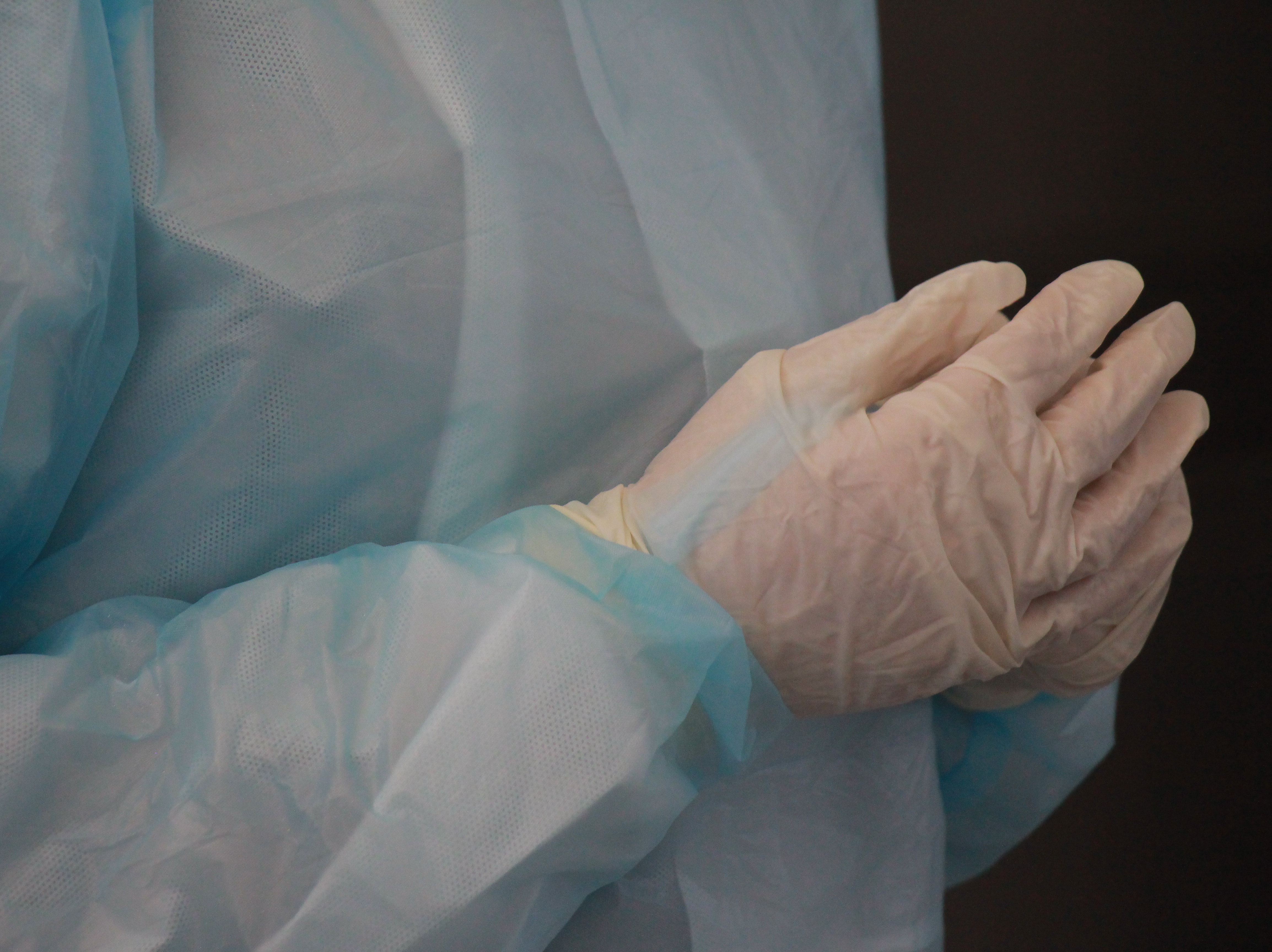 Some governors are taking notice of the pool of medical professionals in immigrant communities and the bigger role they could play against the coronavirus. (Getty Images)