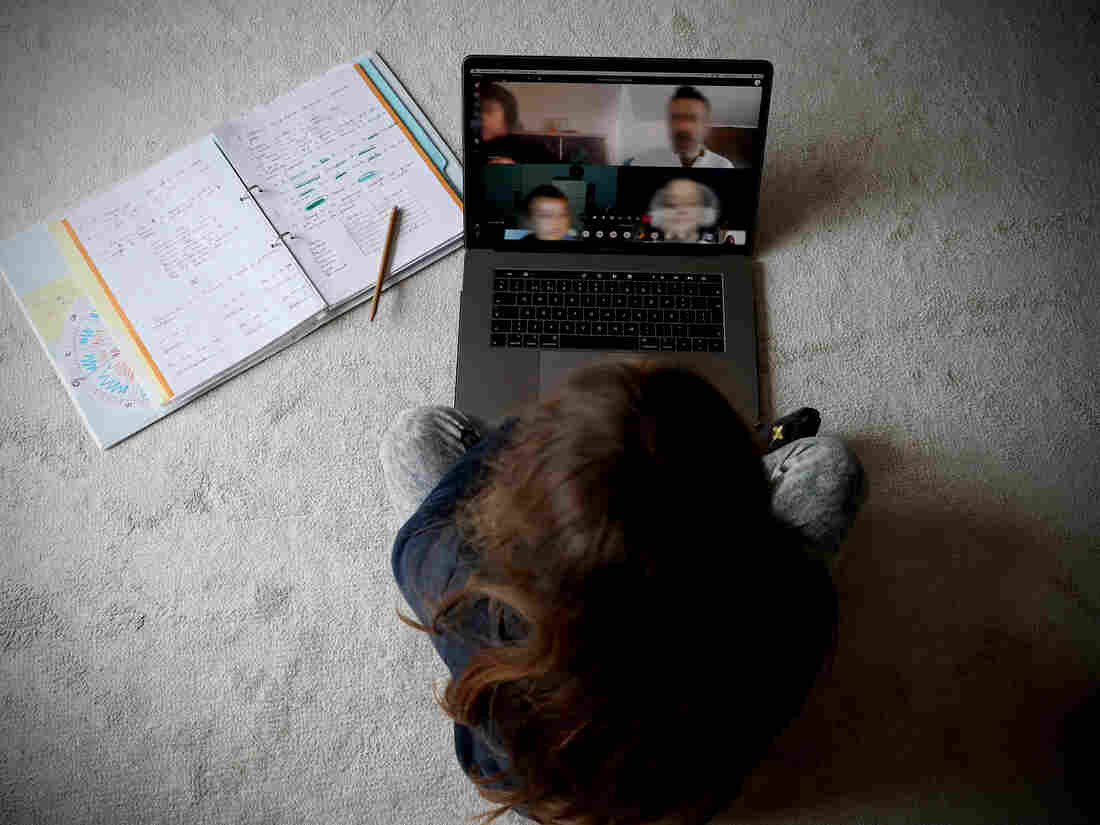 A student takes online classes as the schools remain closed amid the fight against the COVID-19 outbreak in Cascais, Portugal on April 20, 2020. (Photo by Pedro Fiúza/NurPhoto via Getty Images)