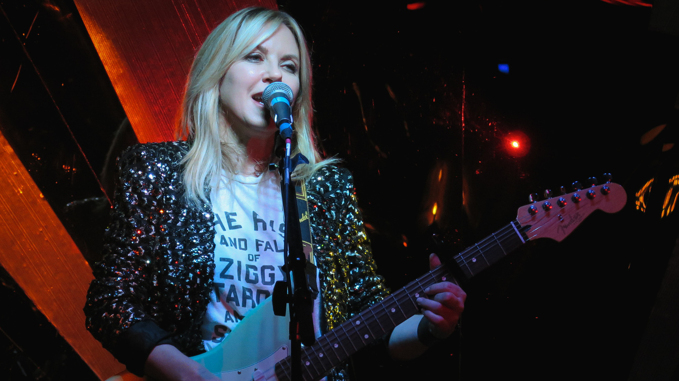A Career-Spanning Conversation With Liz Phair