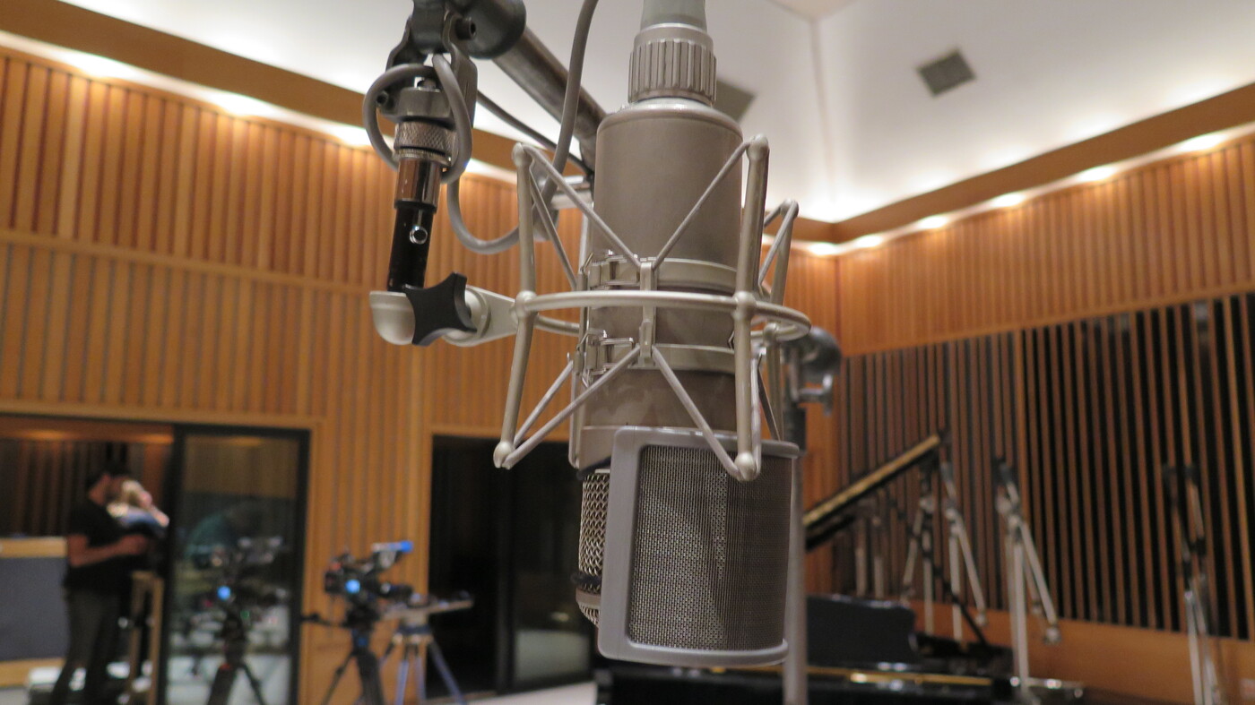 Decades Of Hits: A Tour Of Capitol Studios