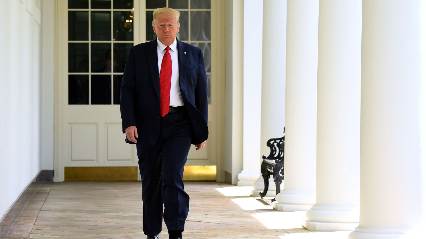 White House Defends Trump's Us...