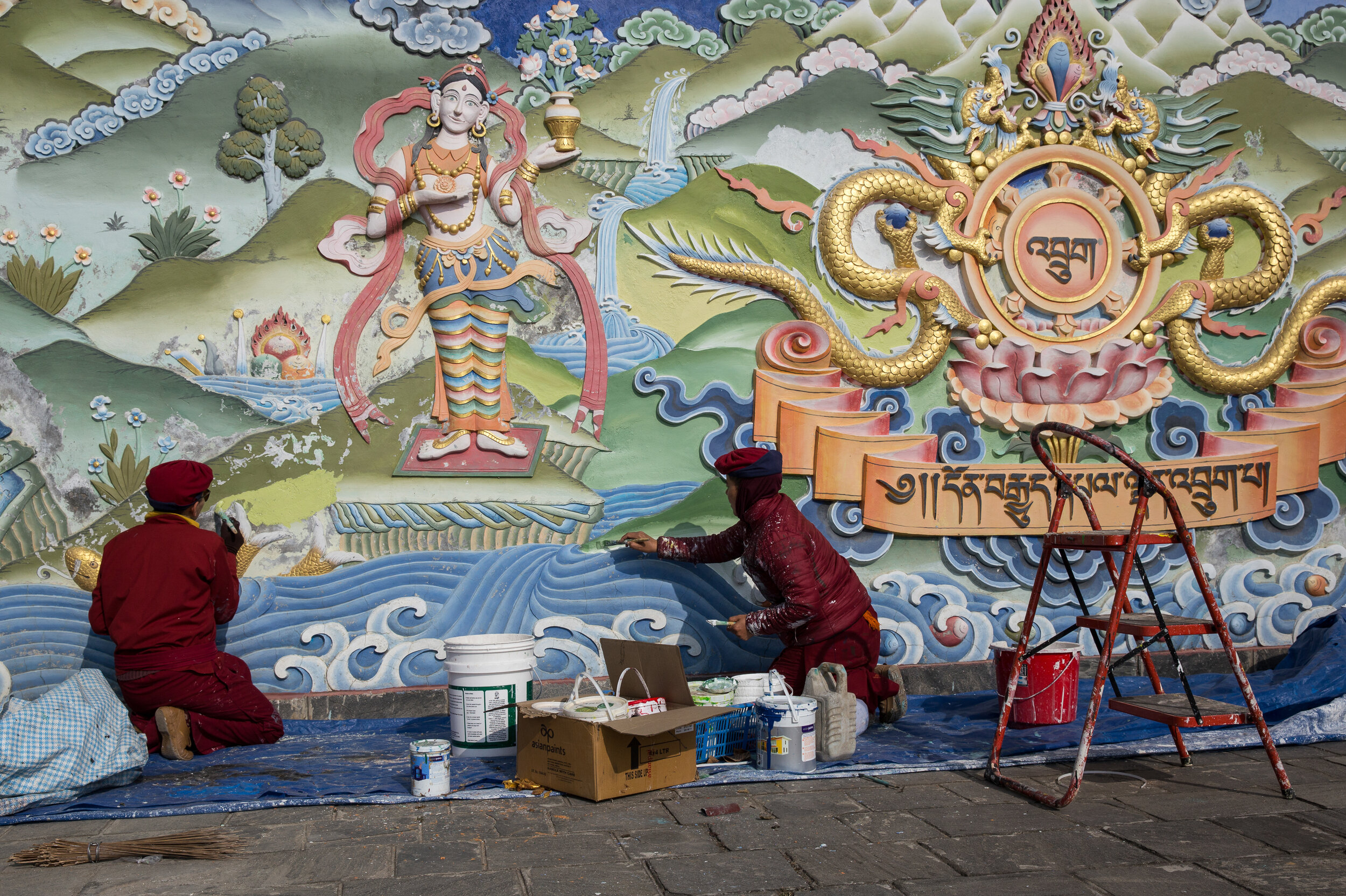 kung-fu-nuns--ktm-uma-bista-079-11_custo