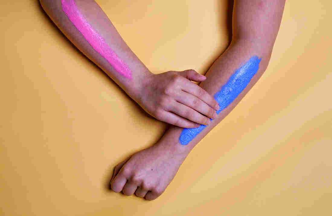 Sunscreens containing minerals like zinc oxide and titanium dioxide reflect sun rays away from skin and are a good alternative to chemicals that could be harmful to ocean reefs.