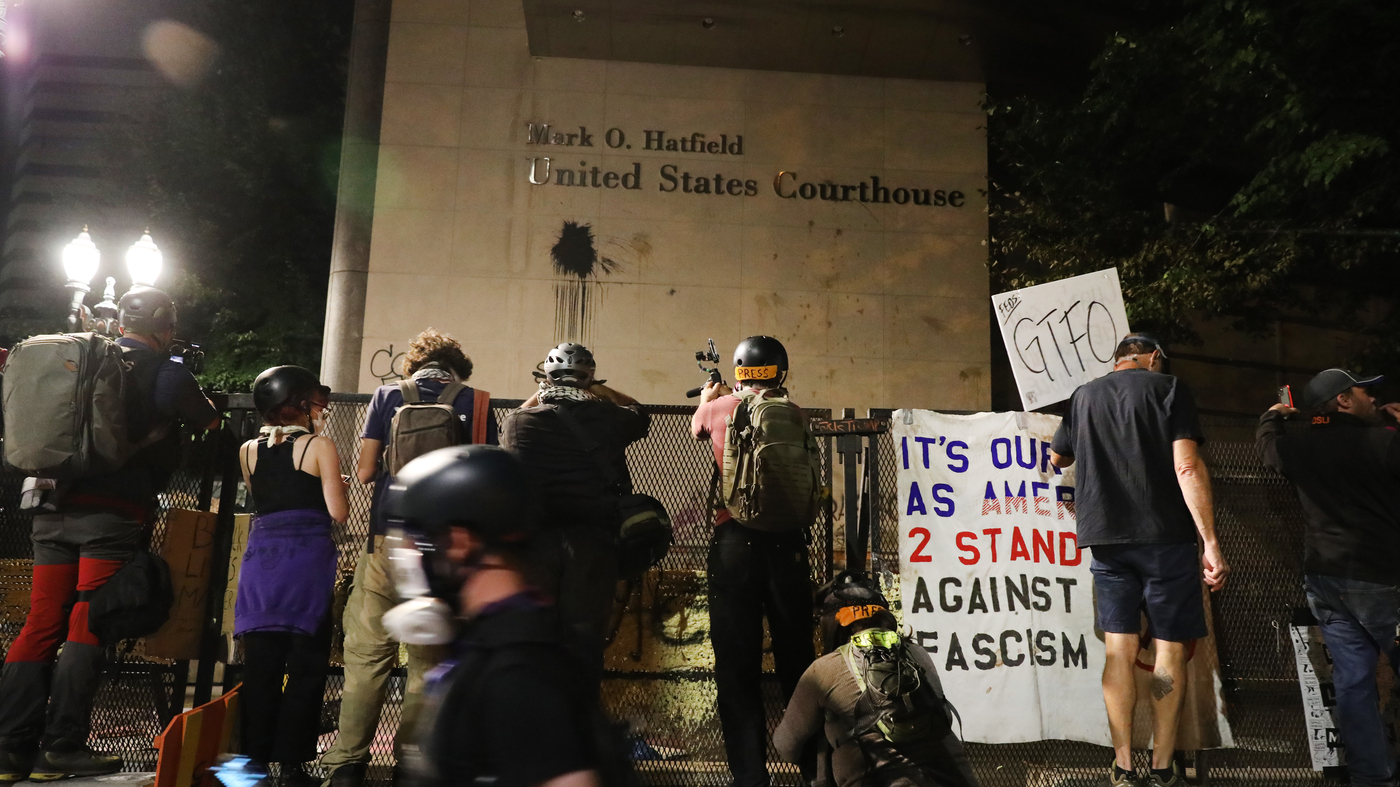 How The Portland Protest Story...