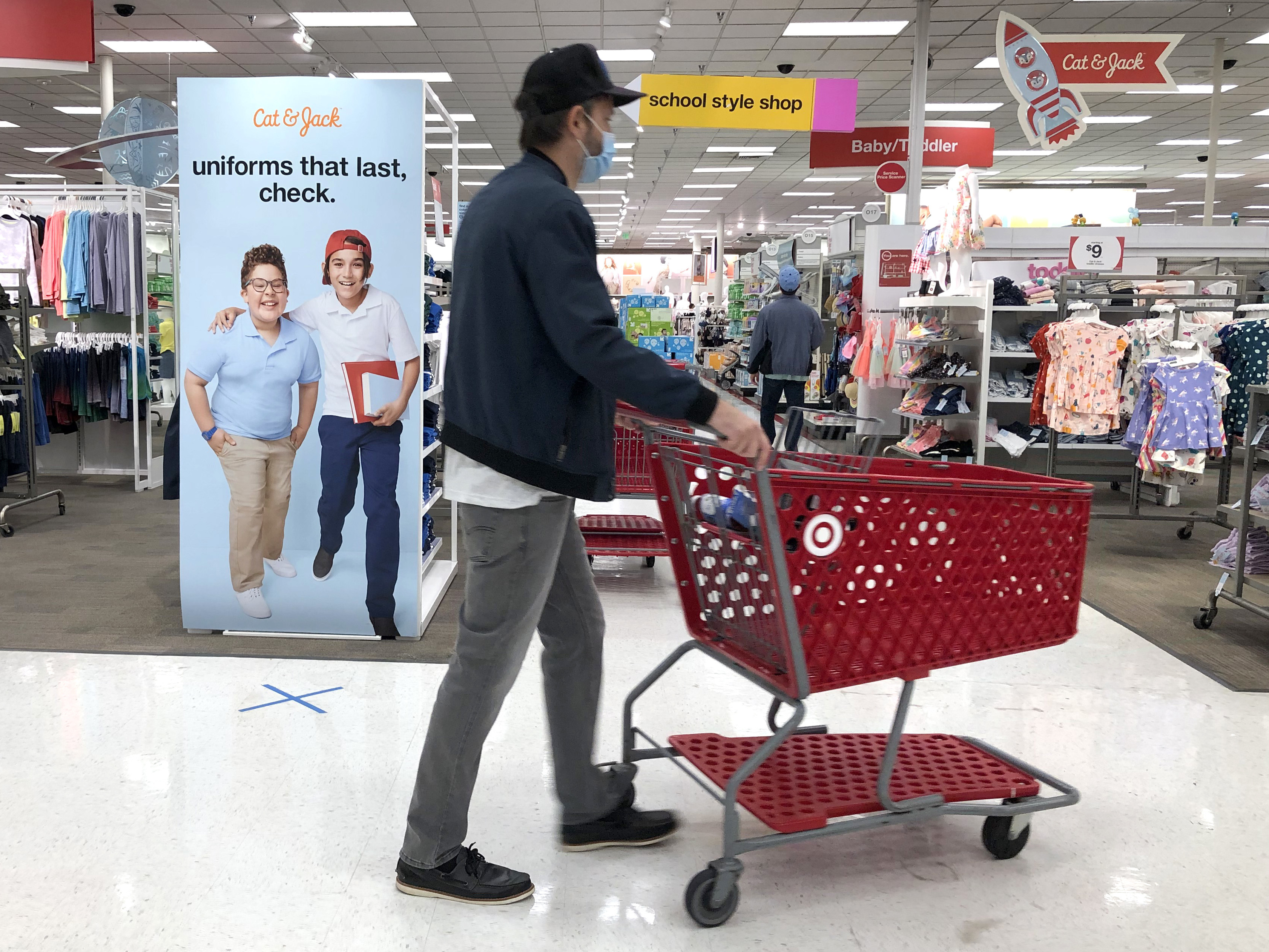 The extra $600-a-week unemployment benefit has kept jobless people from plummeting into further debt and has allowed for sustained spending, a boon for the struggling economy. (Getty Images)