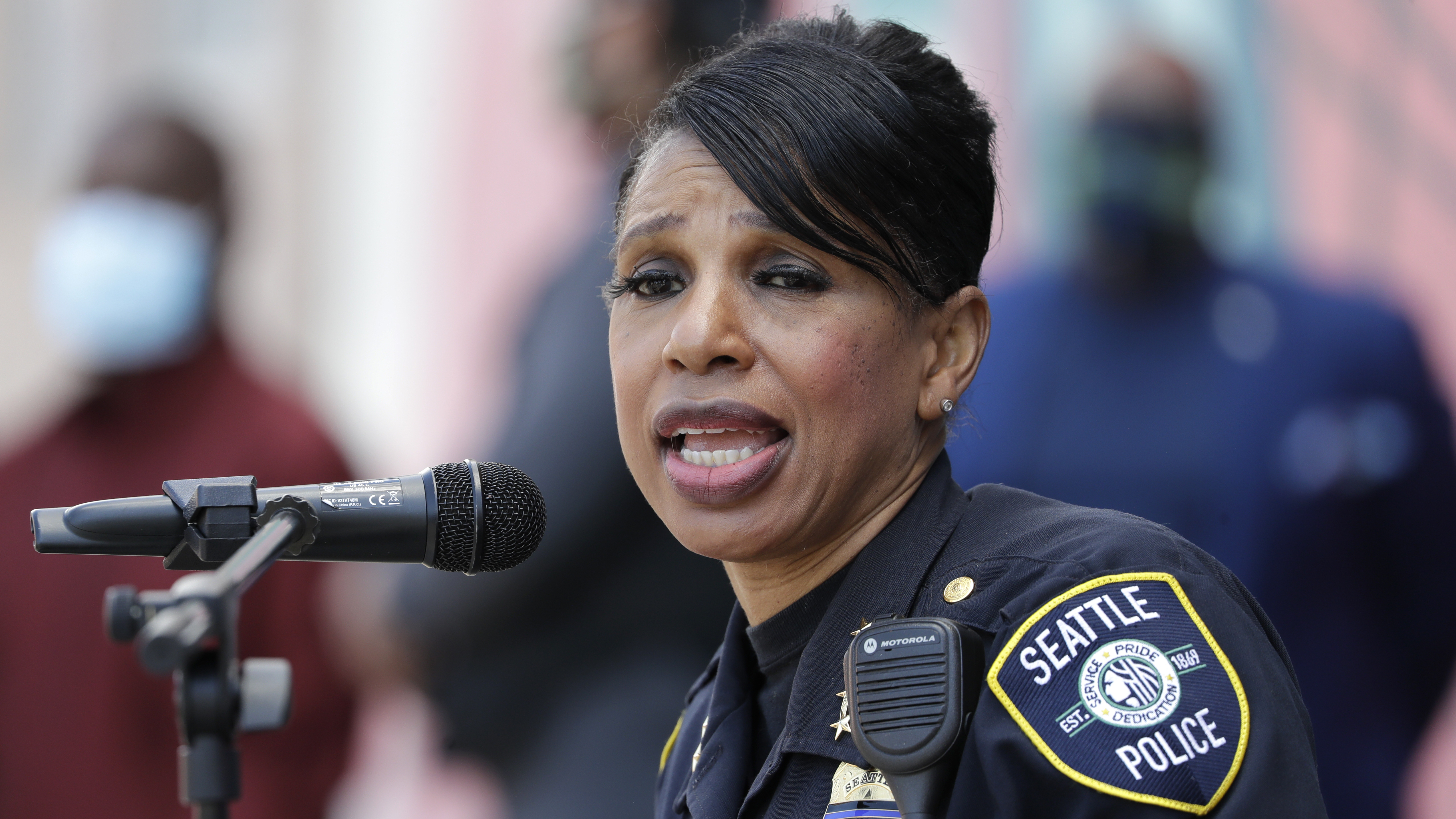 Seattle s Police Chief Resigns After Council Votes To Cut Department 