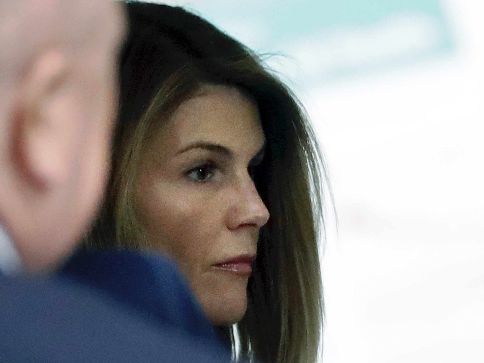 Lori Laughlin and Mossimo Giannulli receive prison sentences for admissions scheme