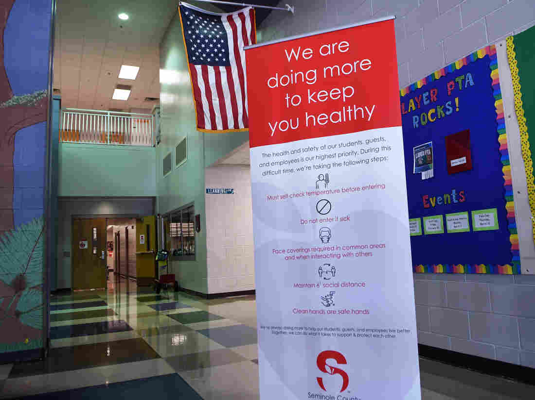 Florida Judge Rules State Order Requiring Schools To Reopen 'Unconstitutional' 1 gettyimages 1227994287 e14f2ac73f32741ab6ae417dd1b41eacc6e60c9c s1100 c15
