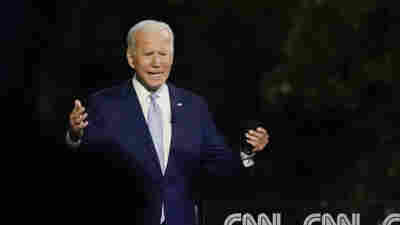 Poll: Biden Maintains Lead Over Trump