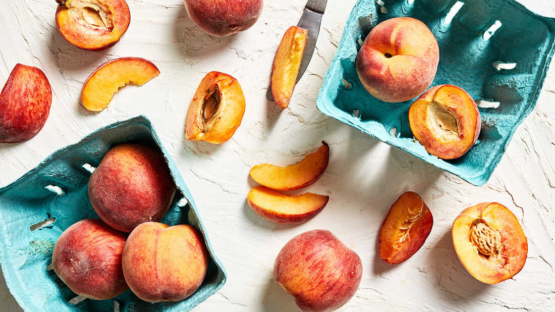 Use A Paper Bag To Ripen Peaches, Avocados And Other Fruit Short Wave