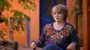 Linda Ronstadt, A Hispanic Heritage 'Legend,' On Staying Connected