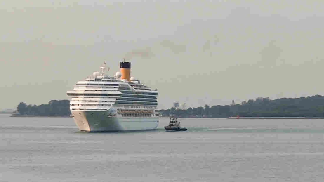 Singapore Will Launch Cruises Again, But With No Destinations 1 ap 20070012175265 wide f8203c9d1198ed383bfe7dd0d7c78a7f75819746 s1100 c15