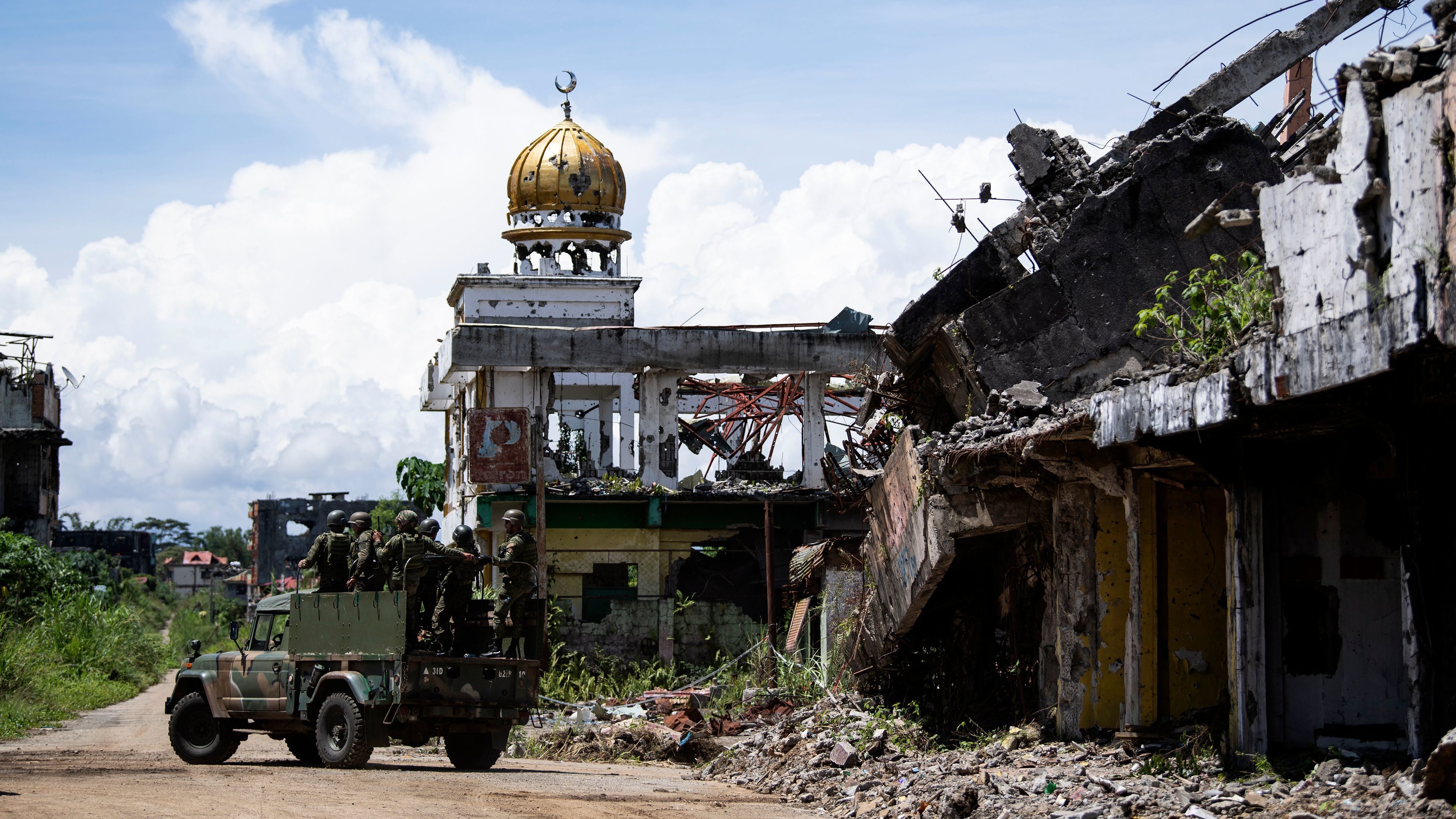 WHRO Over 120 000 People Remain Displaced 3 Years After Philippines Marawi Battle