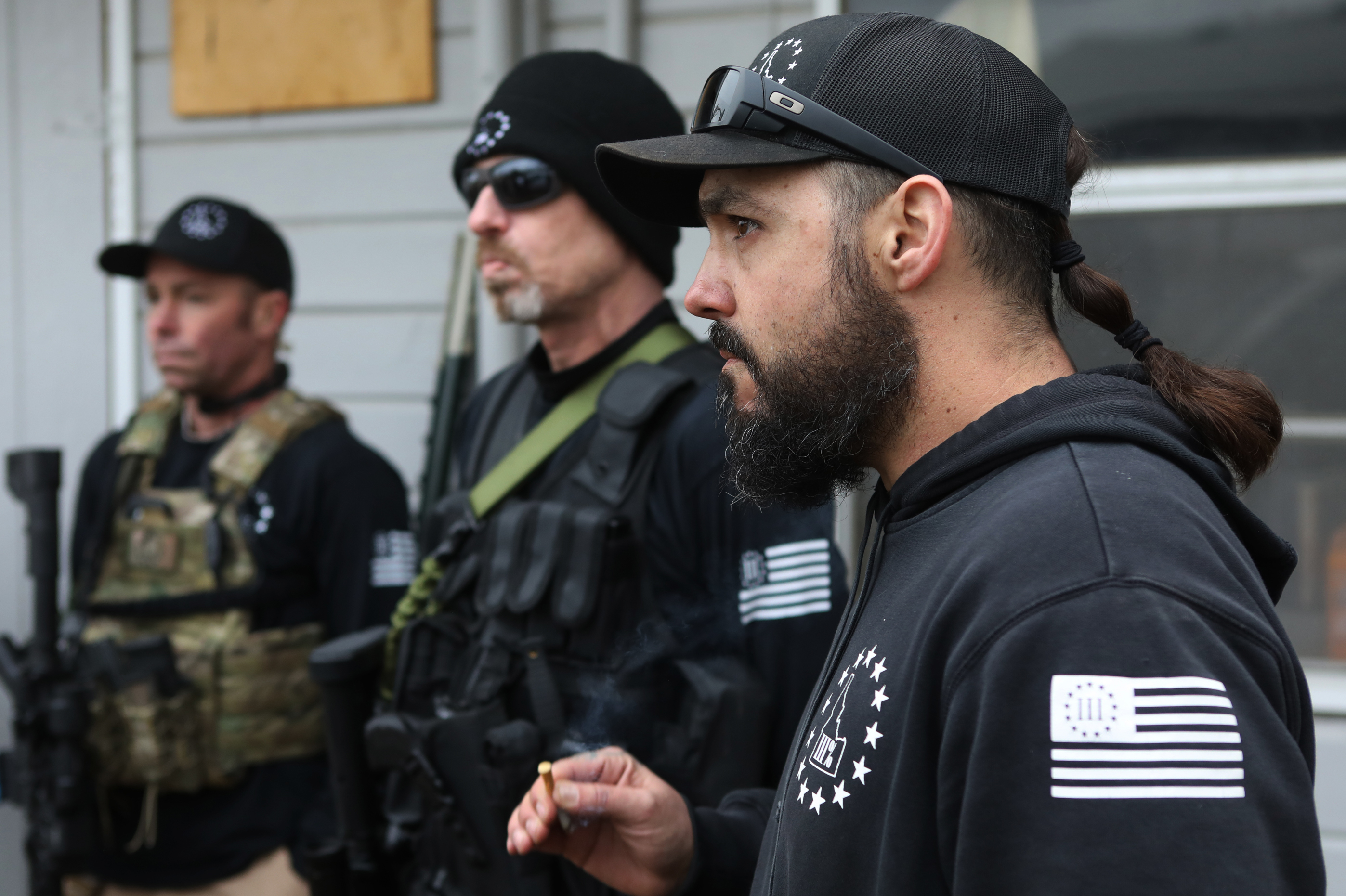 FEDERAL LAW ENFORCEMENT連邦政府法執行機関 Militia Leader Known As 'Bundy Ranch Sniper' Is On The Ballot In