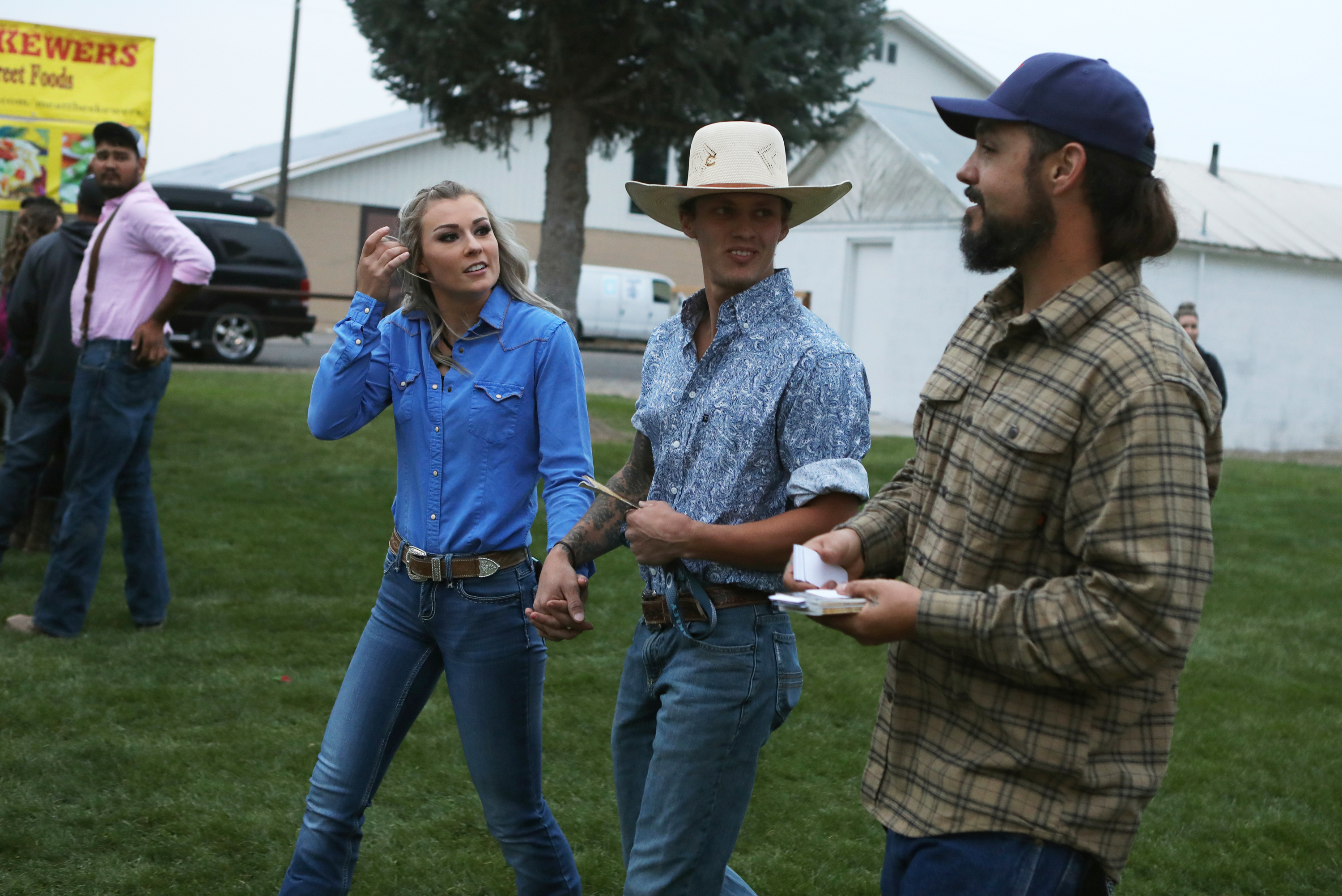 FEDERAL LAW ENFORCEMENT連邦政府法執行機関 Militia Leader Known As 'Bundy Ranch Sniper' Is On The Ballot In