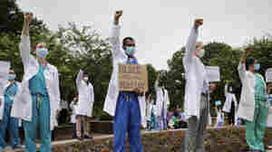 A New Hippocratic Oath Asks Doctors To Fight Racial Injustice And Misinformation 