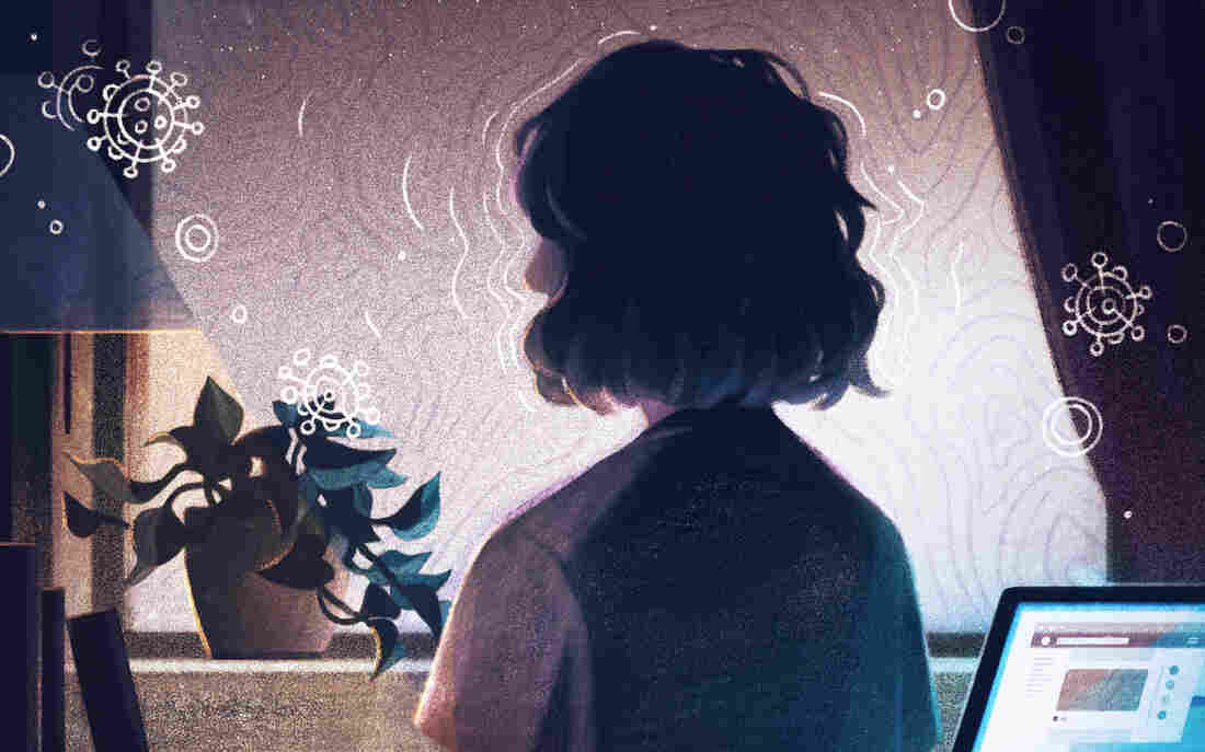 College students are preparing to travel home for thanksgiving, but the coronavirus is making things complicated. Epidemiologists say there are things families can to do reduce the risk of infection.