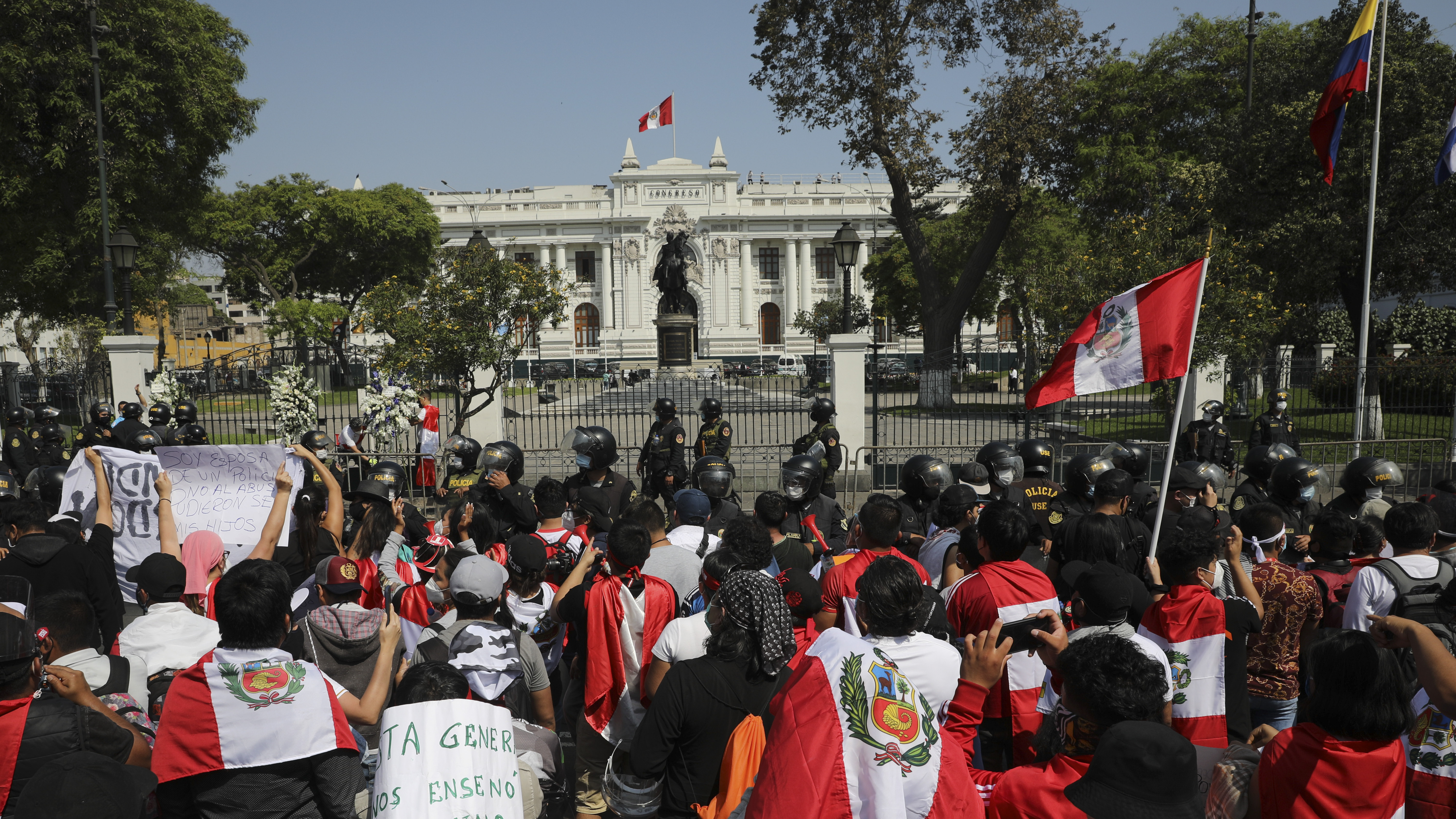 peru-s-new-president-quickly-steps-down-amid-protests-and-police