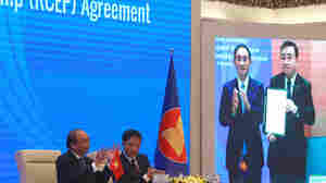 Asia-Pacific Allies Sign Huge Trade Deal With China While U.S. Sits It Out