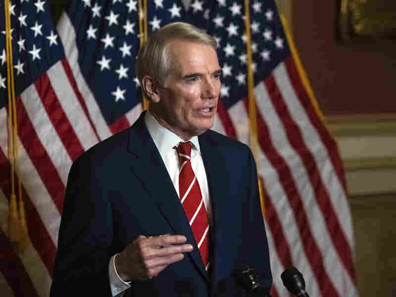 Ohio Republican Sen. Portman Enrolled In COVID Vaccine Trial 1 ap 20321855361374 f214c8307dd1781292834039a7e4b527e94e8a2f s800 c15