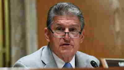 Bipartisan Group Of Lawmakers Offer $908 Billion Coronavirus Aid Compromise