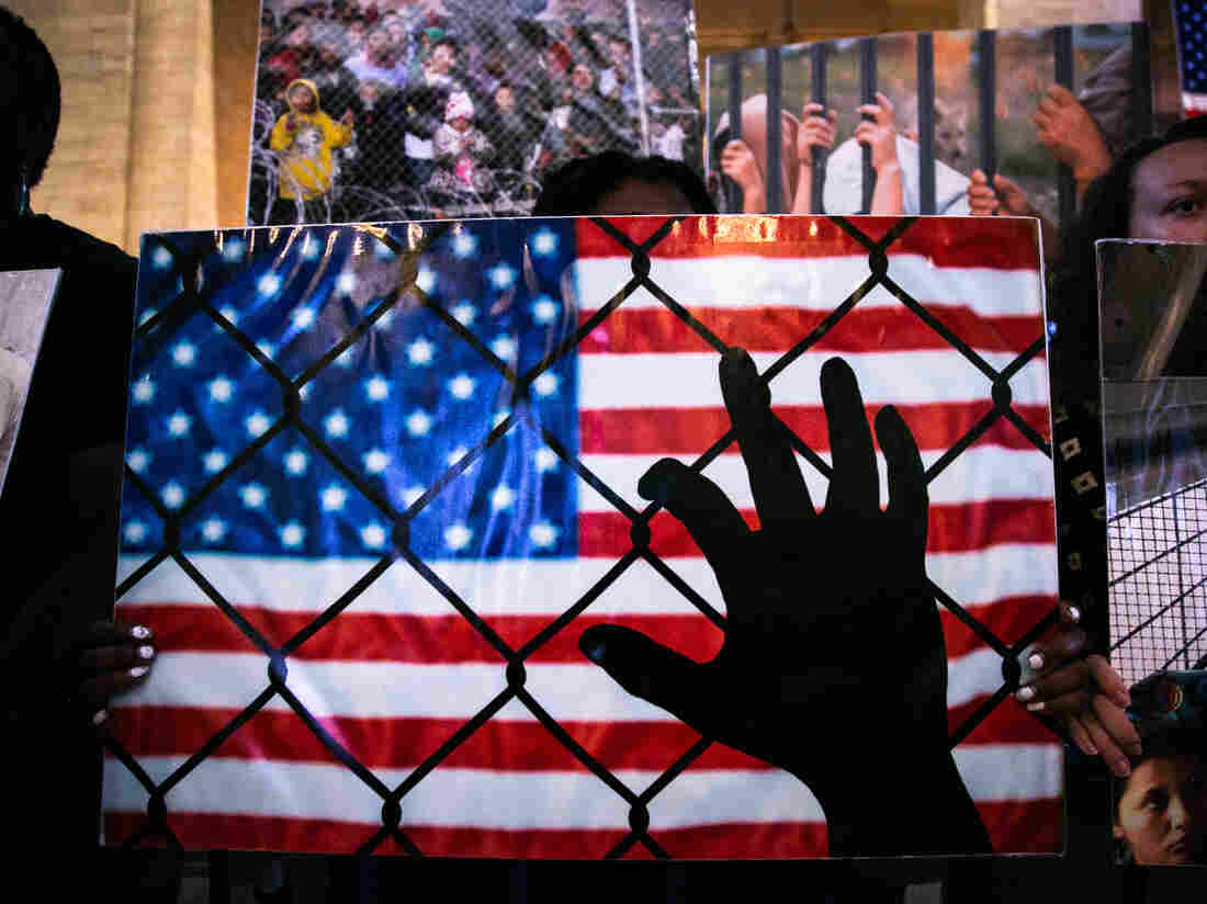 Hundreds of demonstrators gathered at New York's Grand Central Station on 29 August 2019 to denounce the Trump administration's immigrant detention and deportation policies. (Photo by Karla Ann Cote/NurPhoto via Getty Images)