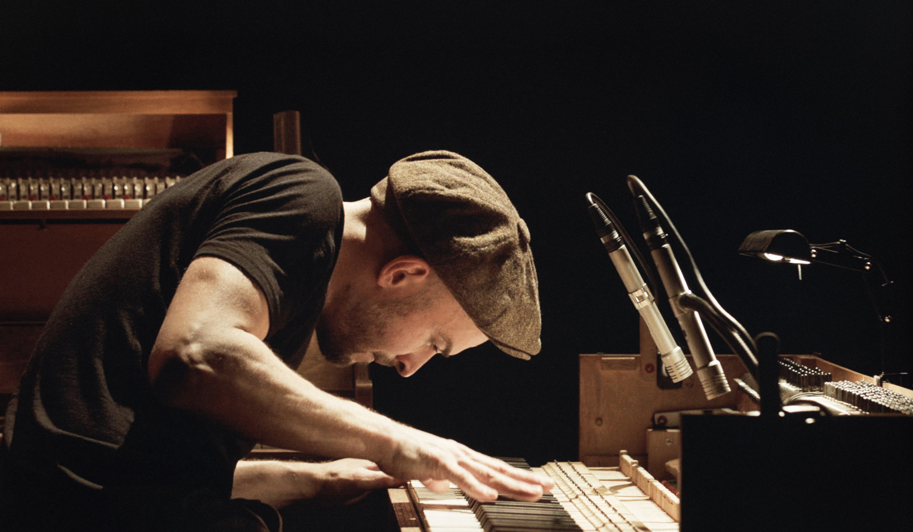 Library Tapes / Nils Frahm  アンビエント音響 Tripping With Nils Frahm': 4 Sweaty Berlin Nights Captured