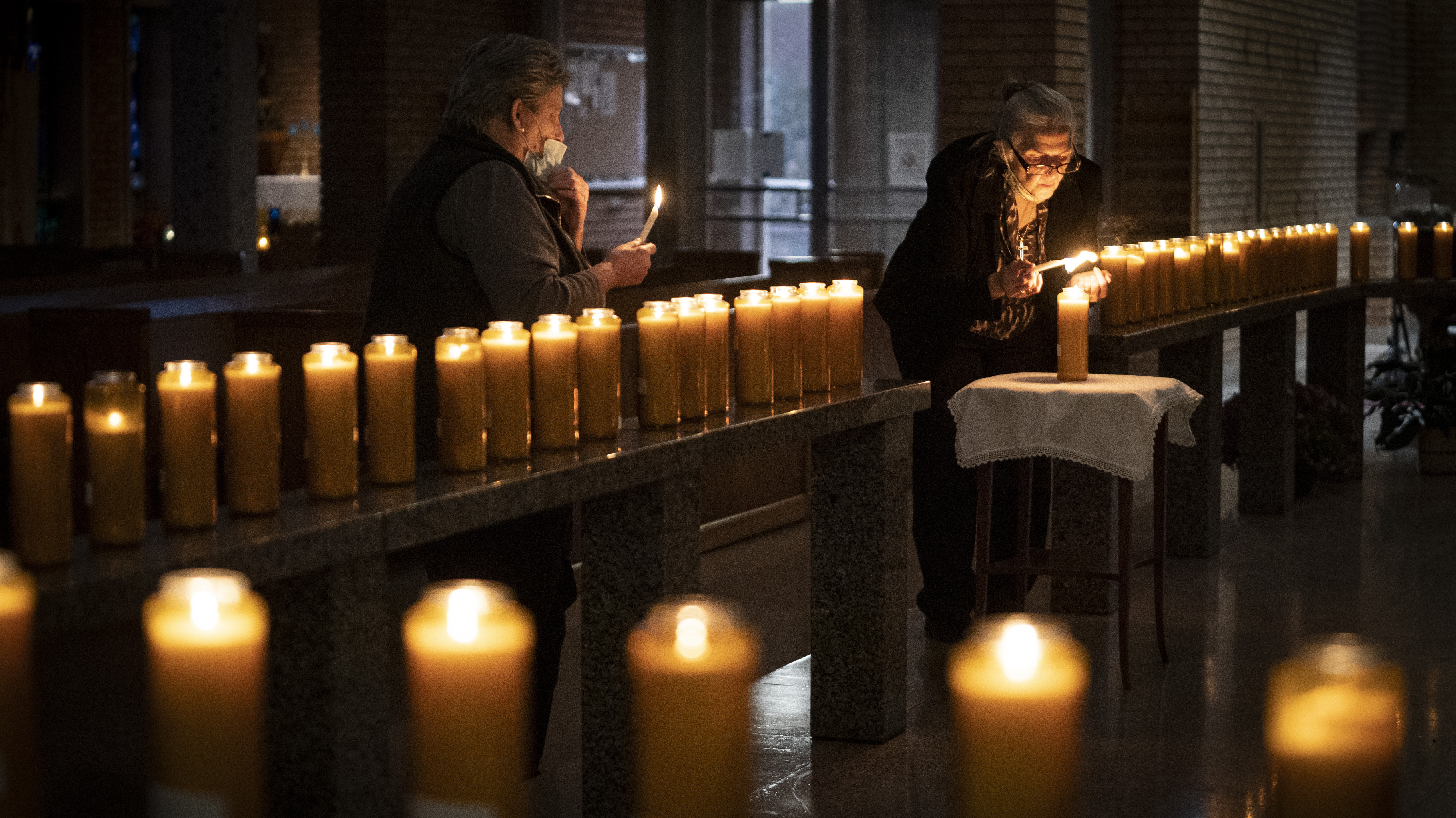 The Justice Department plans to execute five people in the coming weeks. The planned executions pose a challenge to Attorney General Bill Barr's adherence to Catholic teachings, which oppose the death penalty. (Star Tribune via Getty Images)