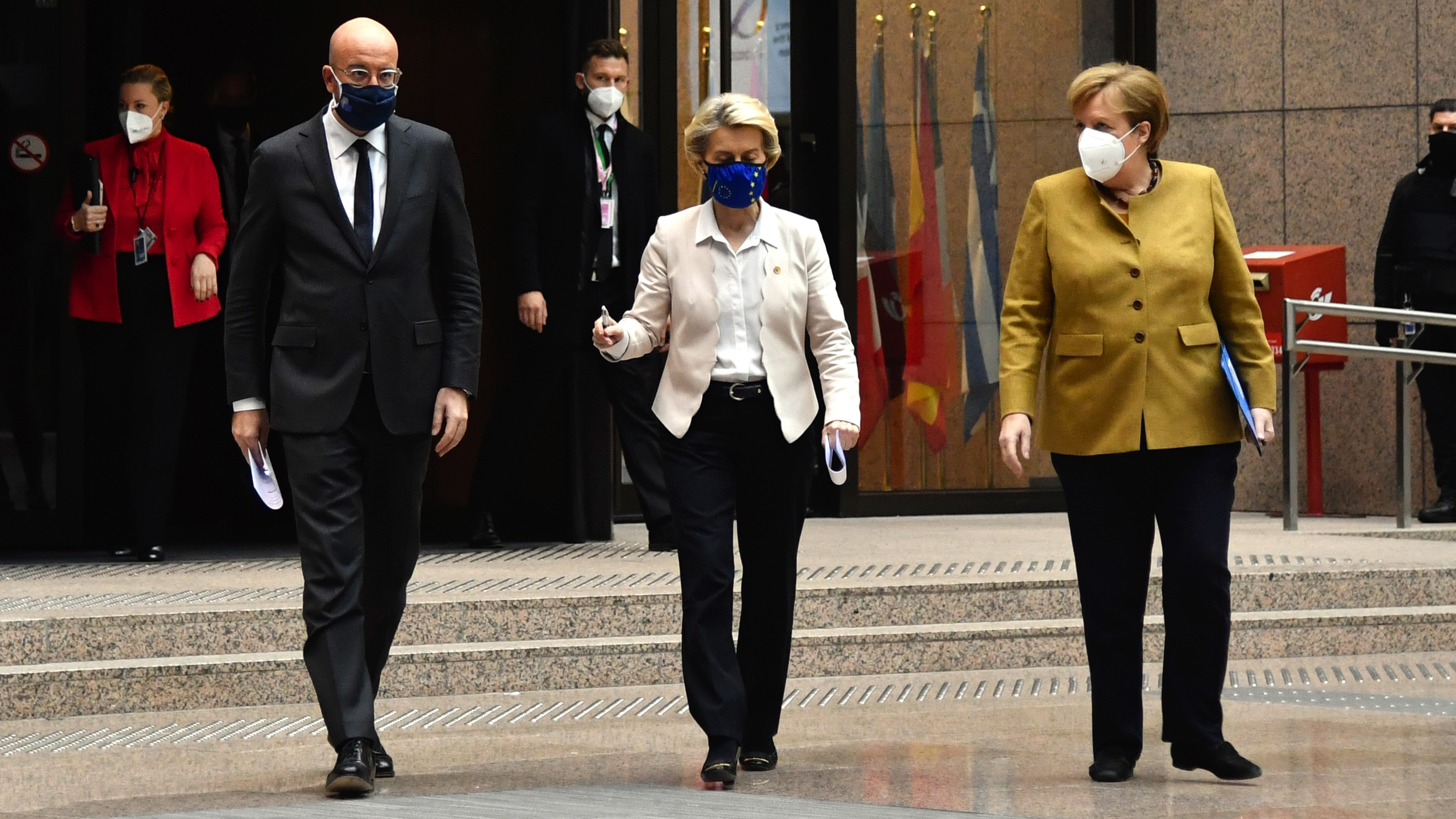 Charles Michel, president of the European Council (left), Ursula von der Leyen, president of the European Commission (center) and Angela Merkel, Germany