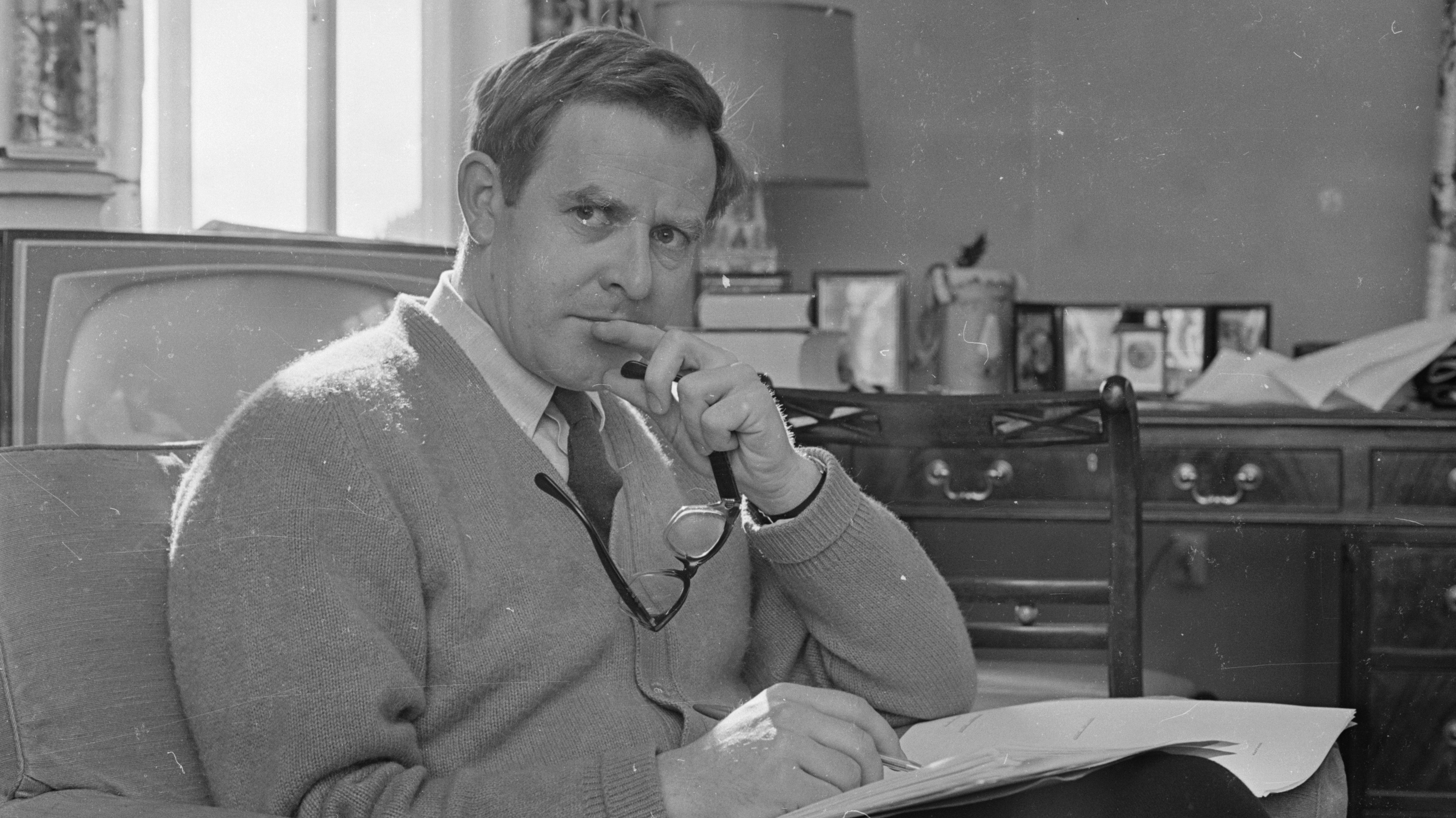 English writer and spy novelist John le Carré, pictured in March 1965. He died Saturday at age 89. (Express/Getty Images)