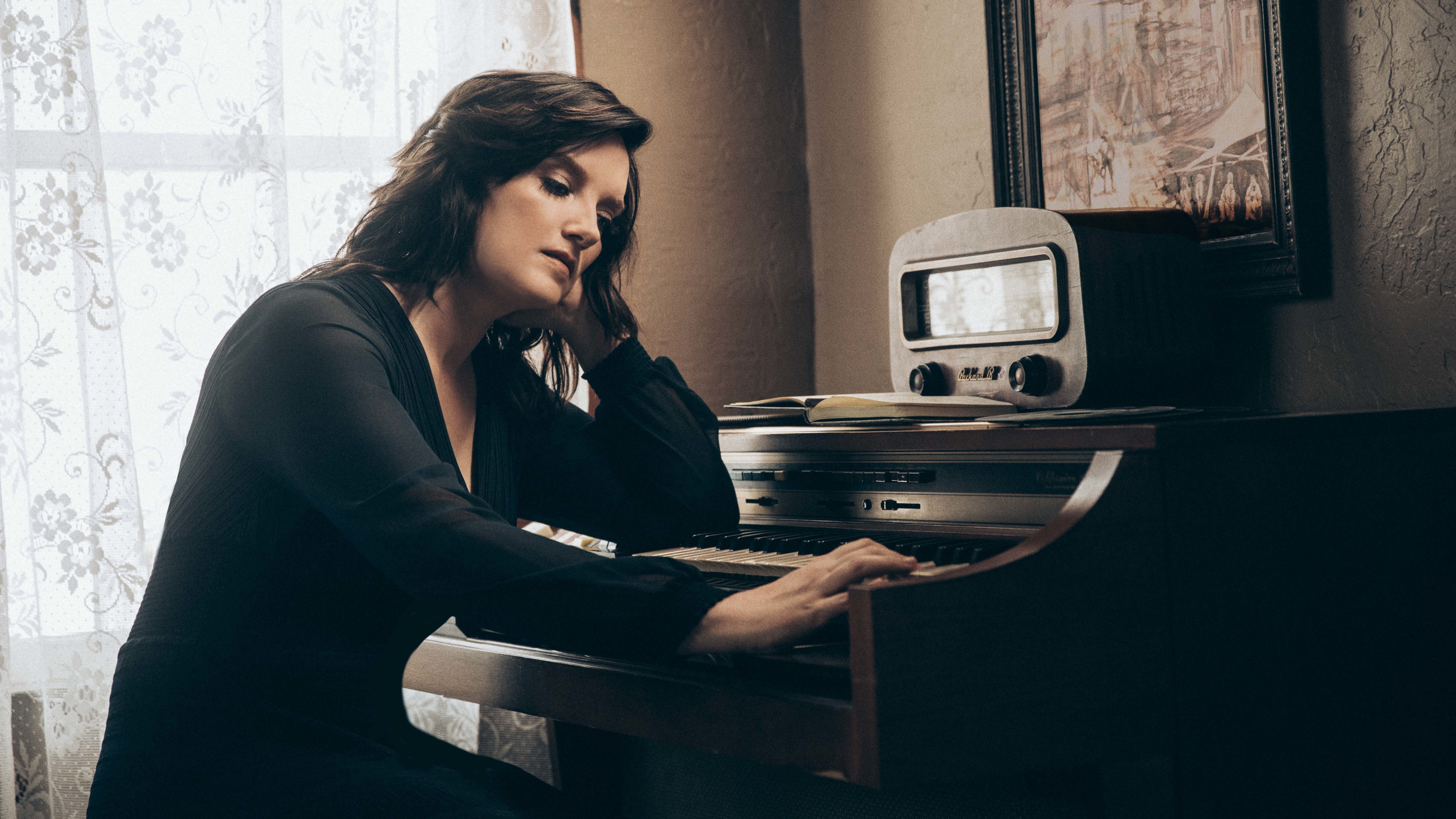 Brandy Clark's New Song 'Remember Me Beautiful' Finds The Light In Loss : NPR - Vimarsana News