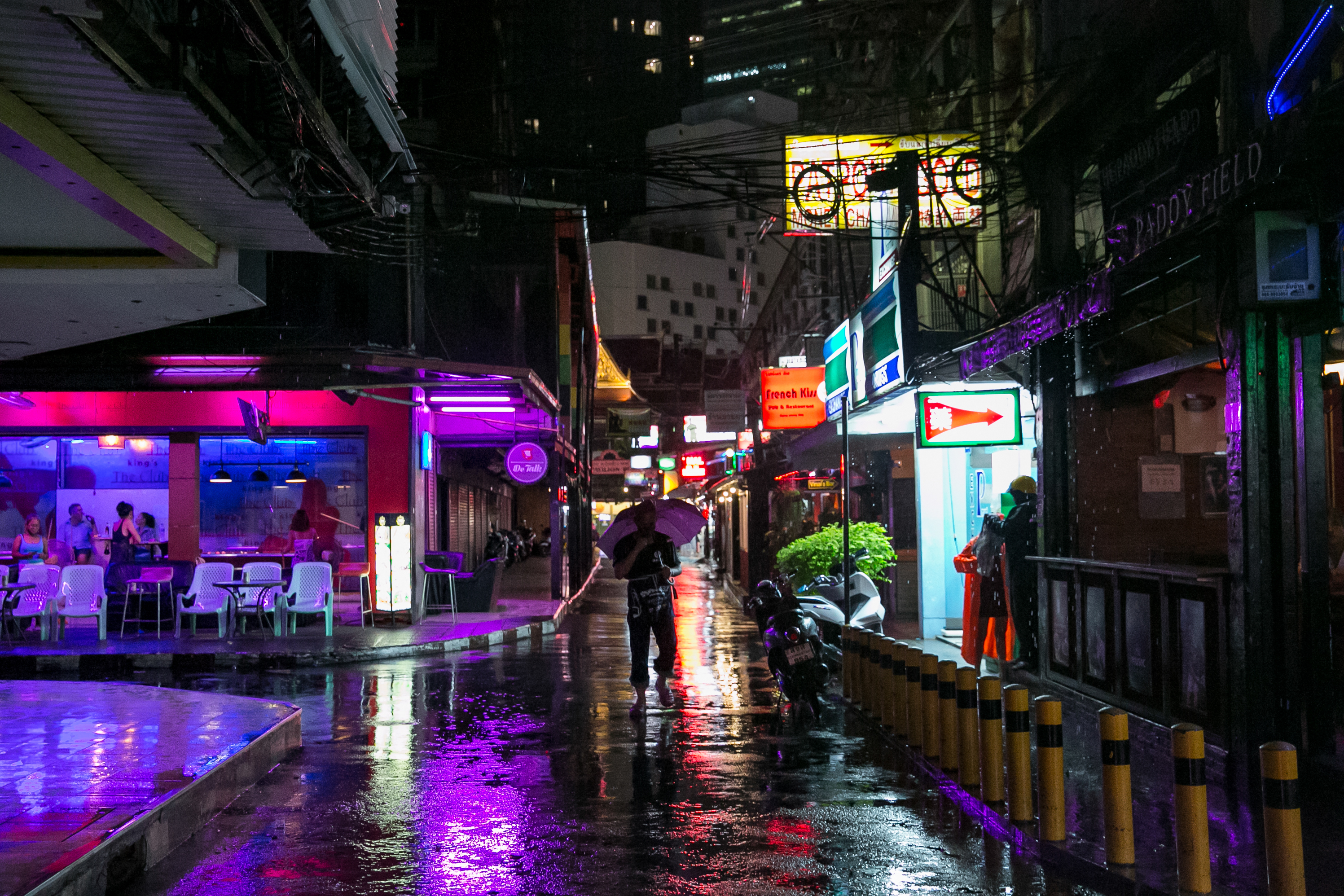 did prostitutes in thailand decline