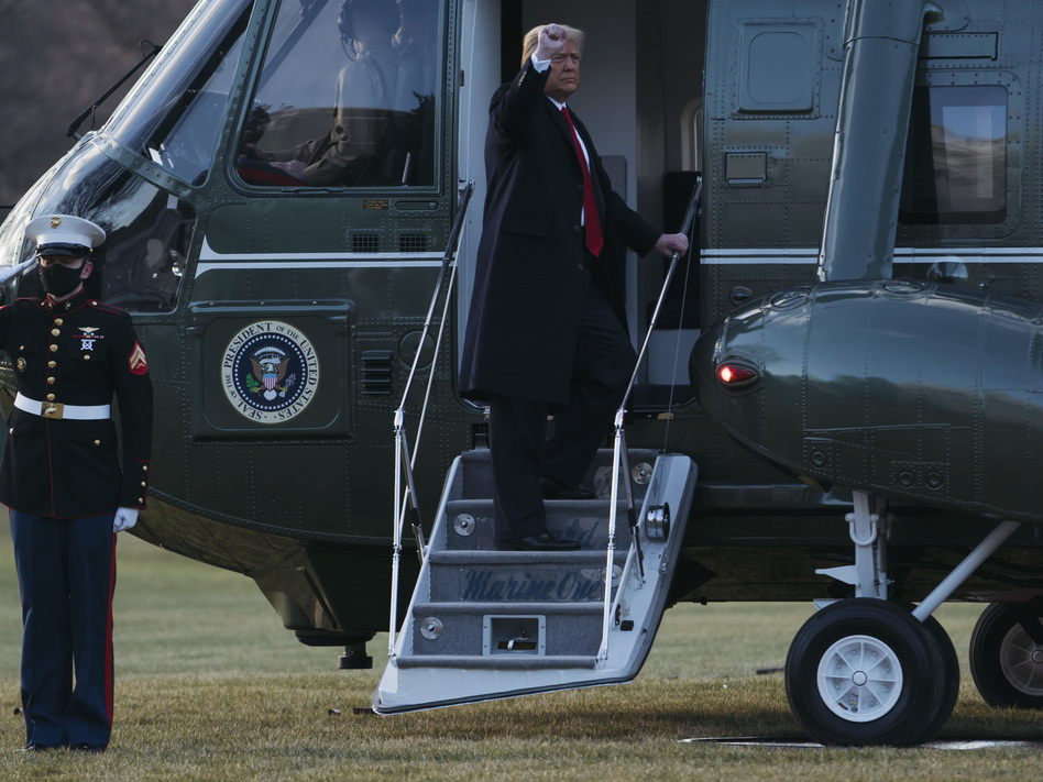 Former President Donald Trump boards Marine One as he departs the White House on Jan. 20. (Eric Thayer/Getty Images)