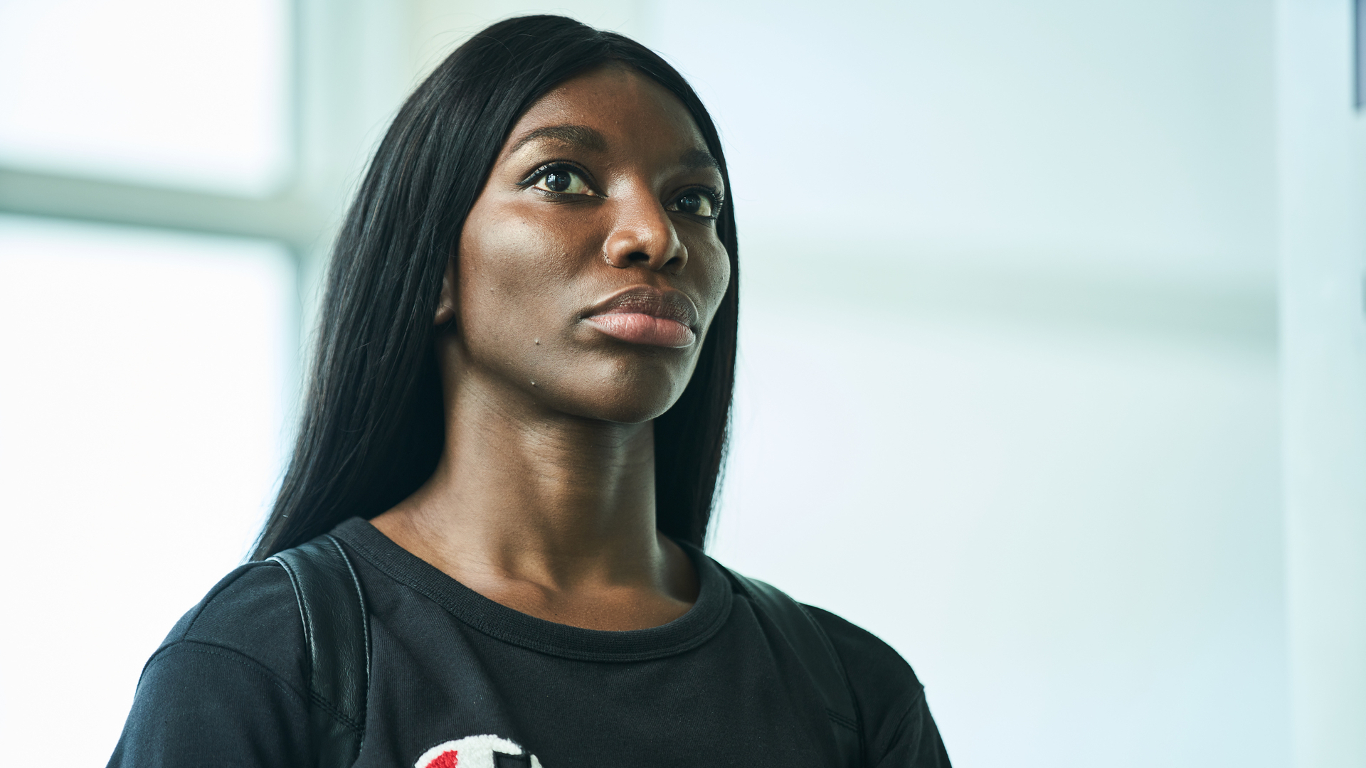 Michaela Coel's <em>I May Destroy You</em> was a critical favorite last year — but didn't garner any Golden Globe nominations. (Natalie Seery/HBO)