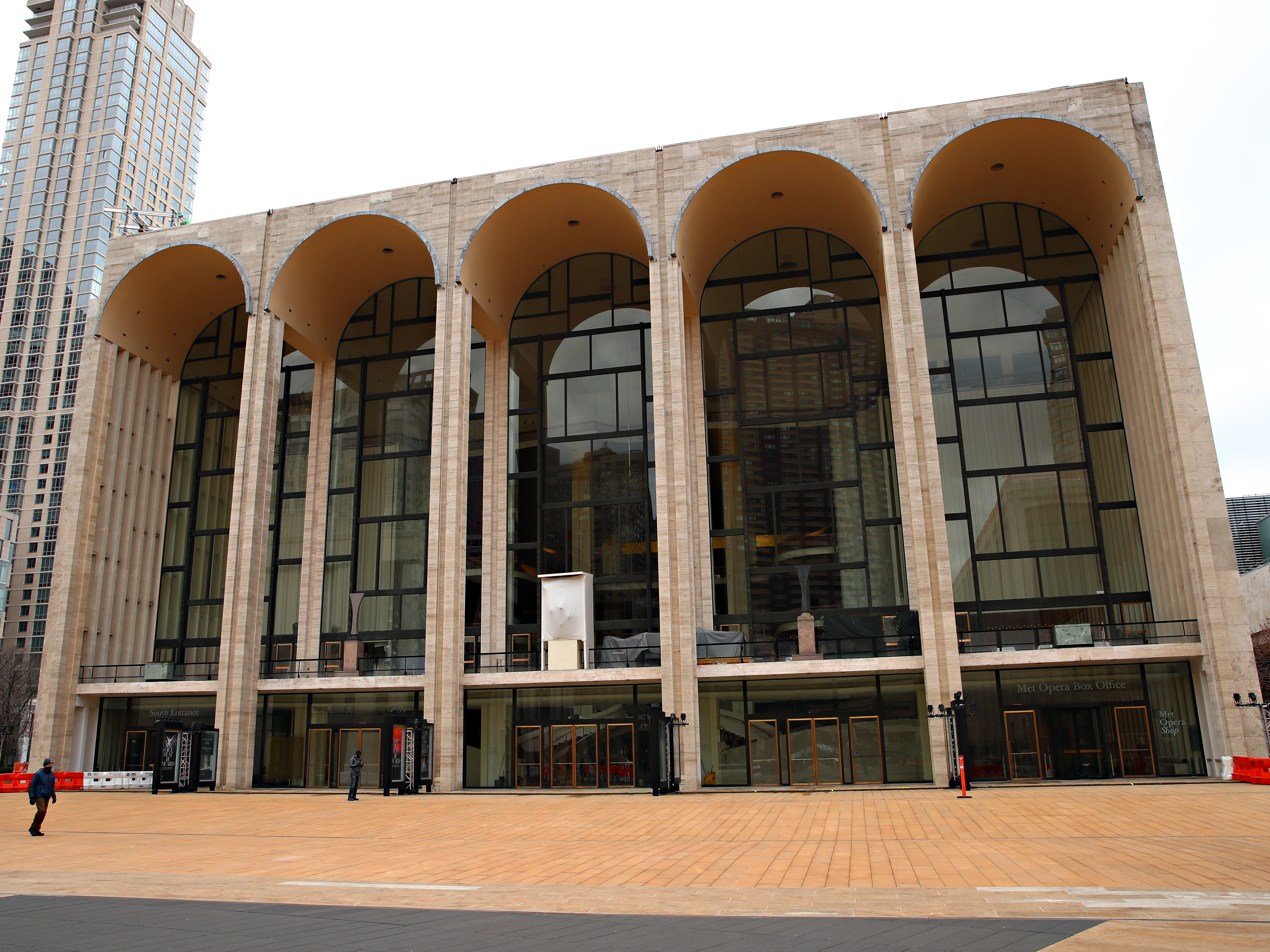 Metropolitan Opera Backstage Workers: 'Without People, The Opera Is Nothing'