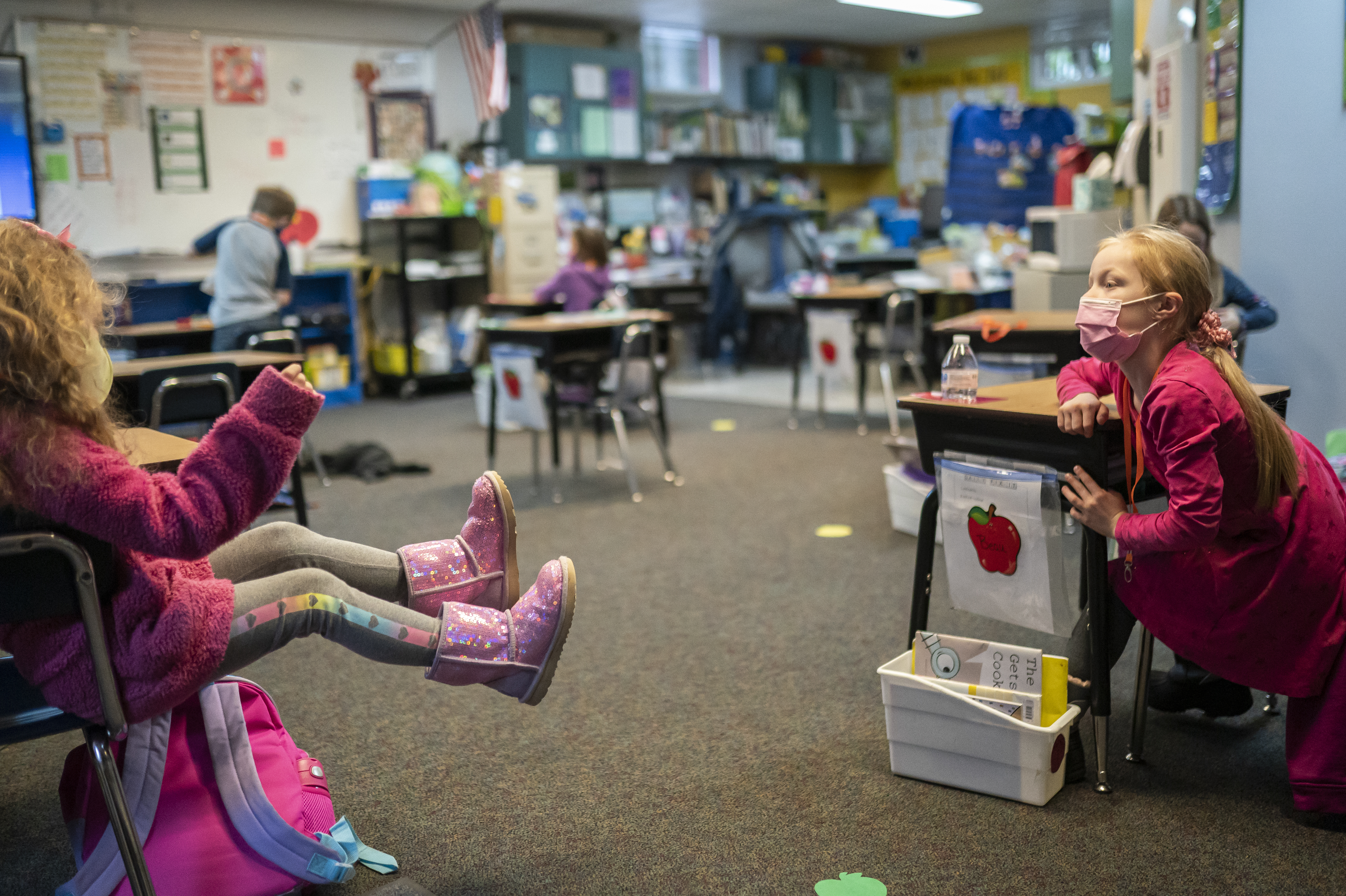 CDC looks at whether 3 feet — instead of 6 — is safe for schools' social distancing