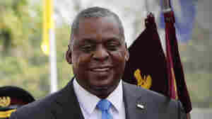 U.S. Defense Chief Arrives In Kabul On 1st Trip To Afghanistan