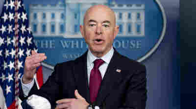 Despite 'Ample Warning,' U.S. Was Unprepared For Latest Surge Of Migrant Children