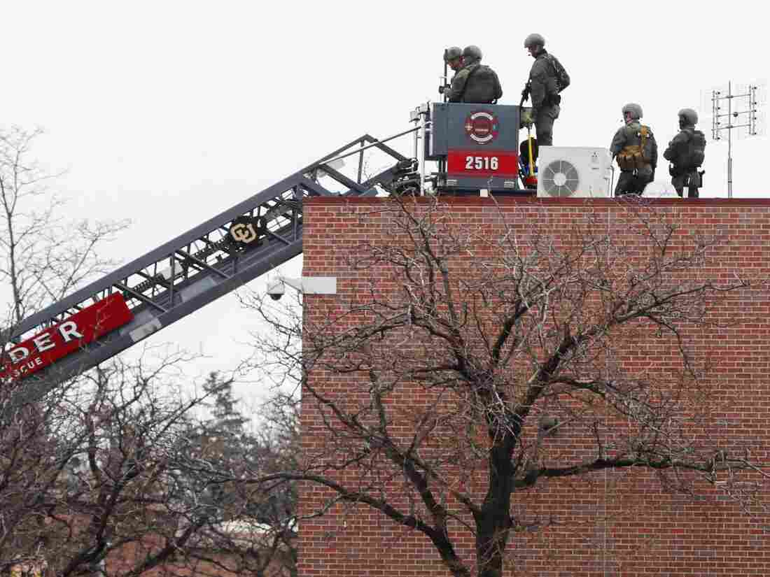 Multiple People, Including Police Officer, Killed In
Colorado Grocery Store Shooting 2