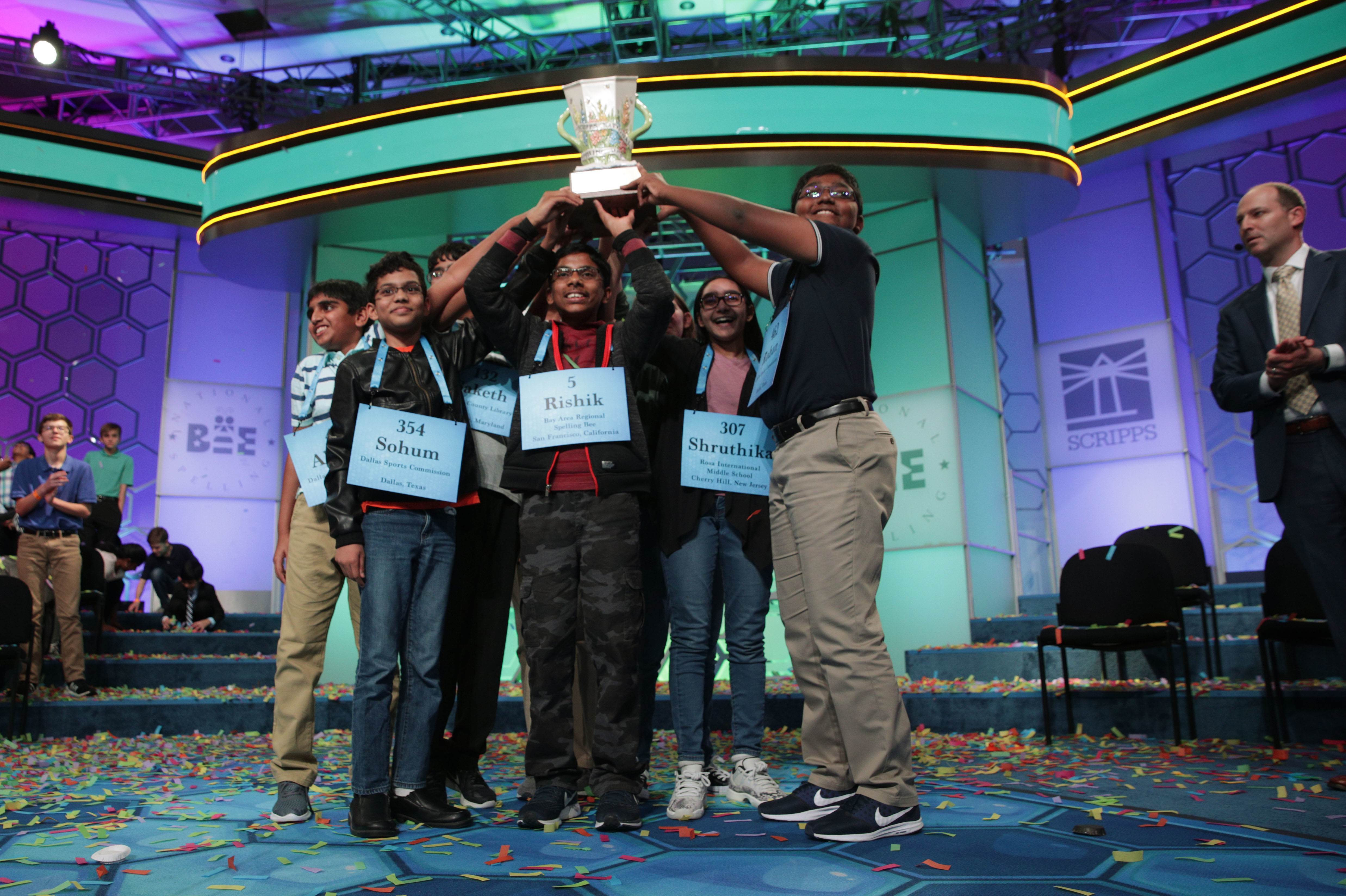 The 2019 National Spelling Bee ended in an eight-person tie. With this year's changes afoot, a shared title is unlikely. (Getty Images)