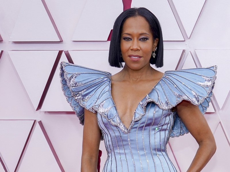 Oscars 2021: Regina King Opens, Emerald Fennell Wins Best ...