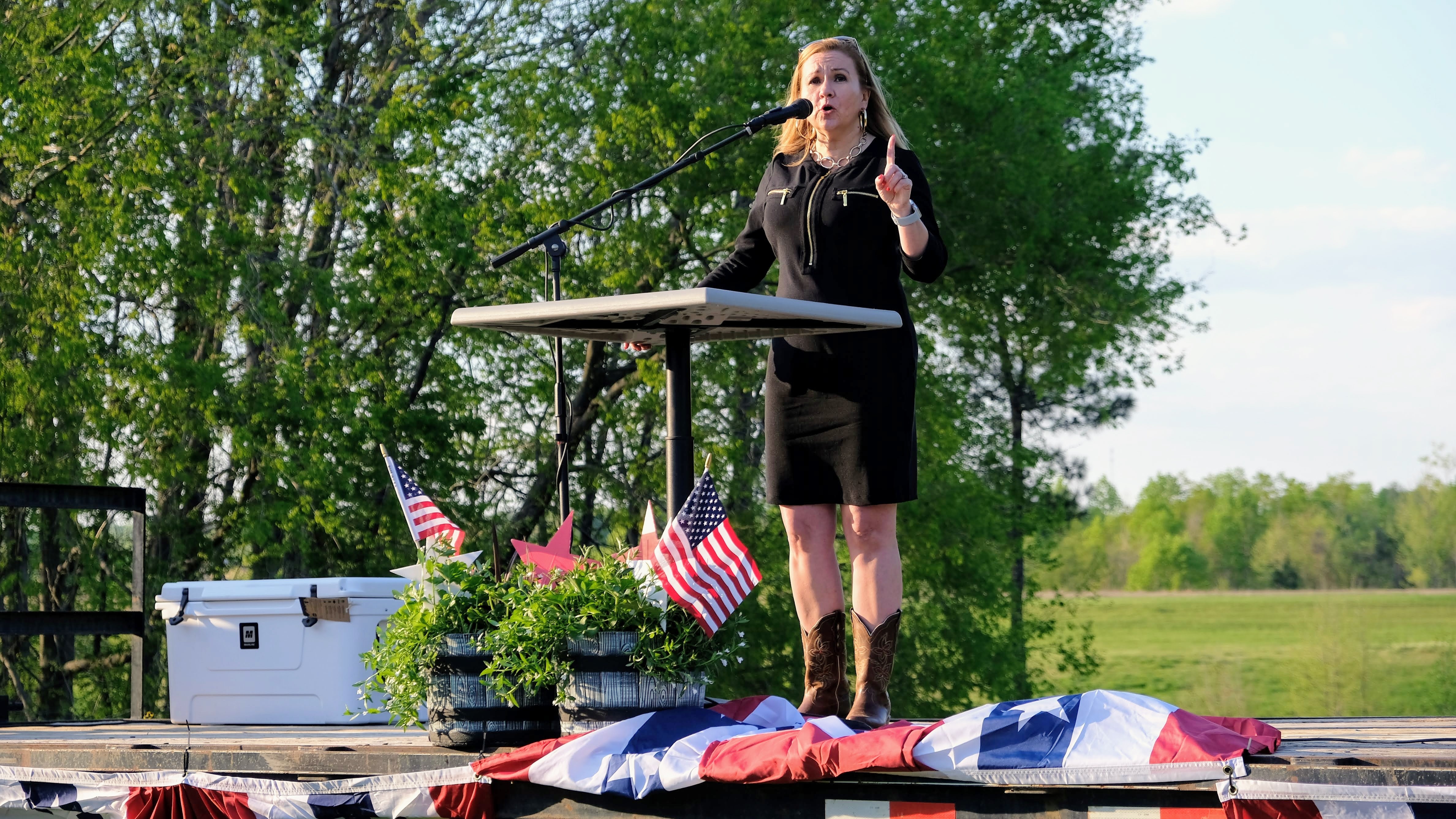 Virginia state Sen. Amanda Chase speaks at a GOP event in King William County. Chase, one of seven Republicans running for governor, has criticized the party-run nominating convention process. (VPM)