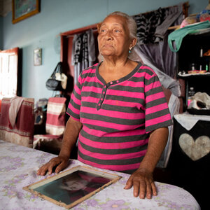 Why People Are Fleeing Honduras For The U.S.: 'All That's Left Here Is Misery' 