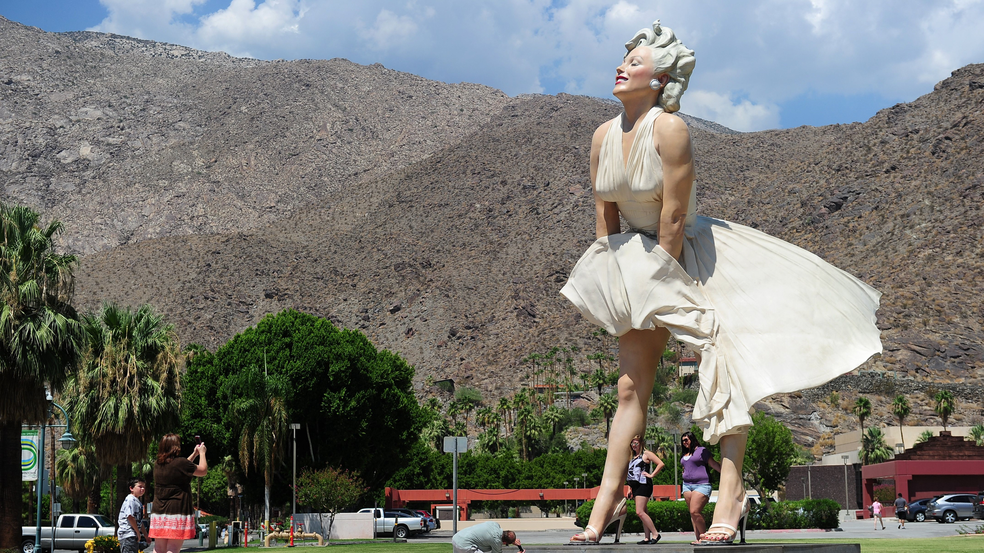 Giant Marilyn Monroe Statue Returns To Palm Springs, But Its Backside
