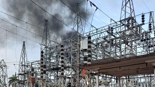 A fire at a Luma Energy substation in San Juan knocked out power to hundreds of thousands of residents in Puerto Rico Thursday.